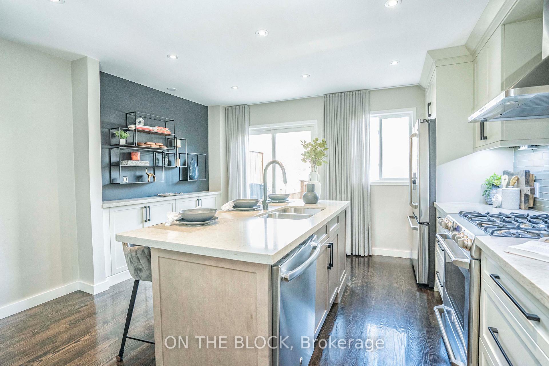 Photo 21 of 49 Leslie Street, Toronto, Greenwood-Coxwell — HOMEH
