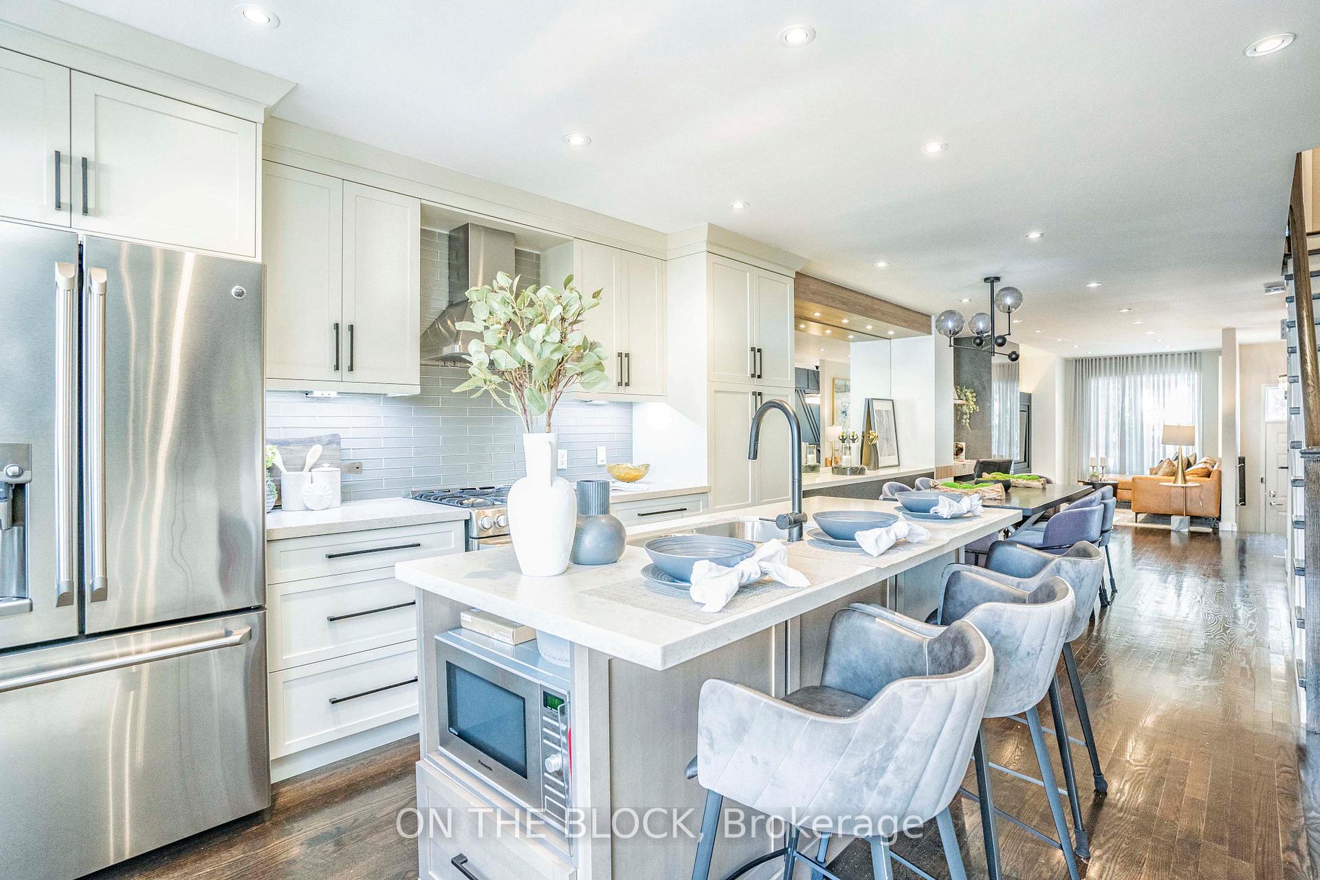 Photo 23 of 49 Leslie Street, Toronto, Greenwood-Coxwell — HOMEH