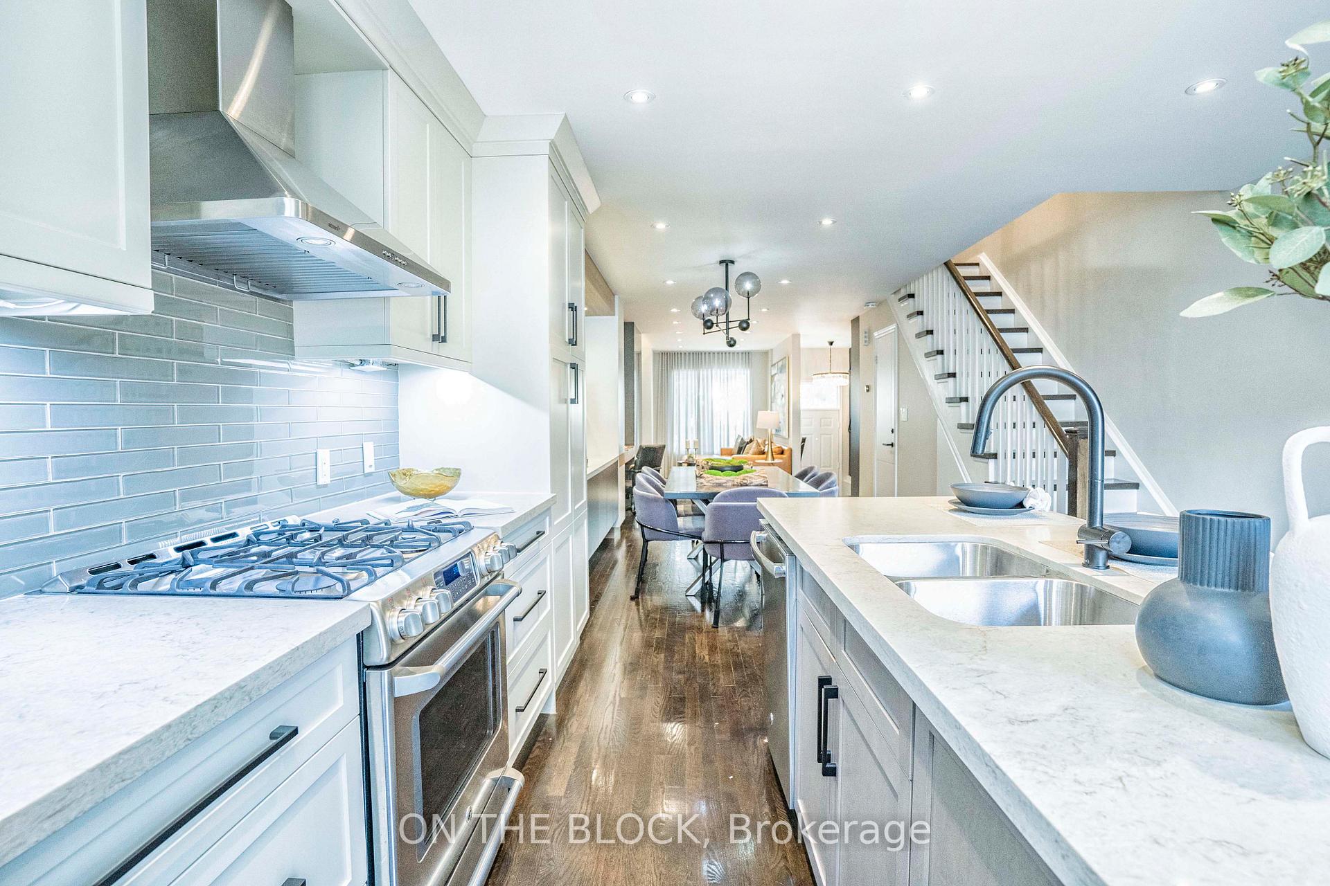 Photo 24 of 49 Leslie Street, Toronto, Greenwood-Coxwell — HOMEH