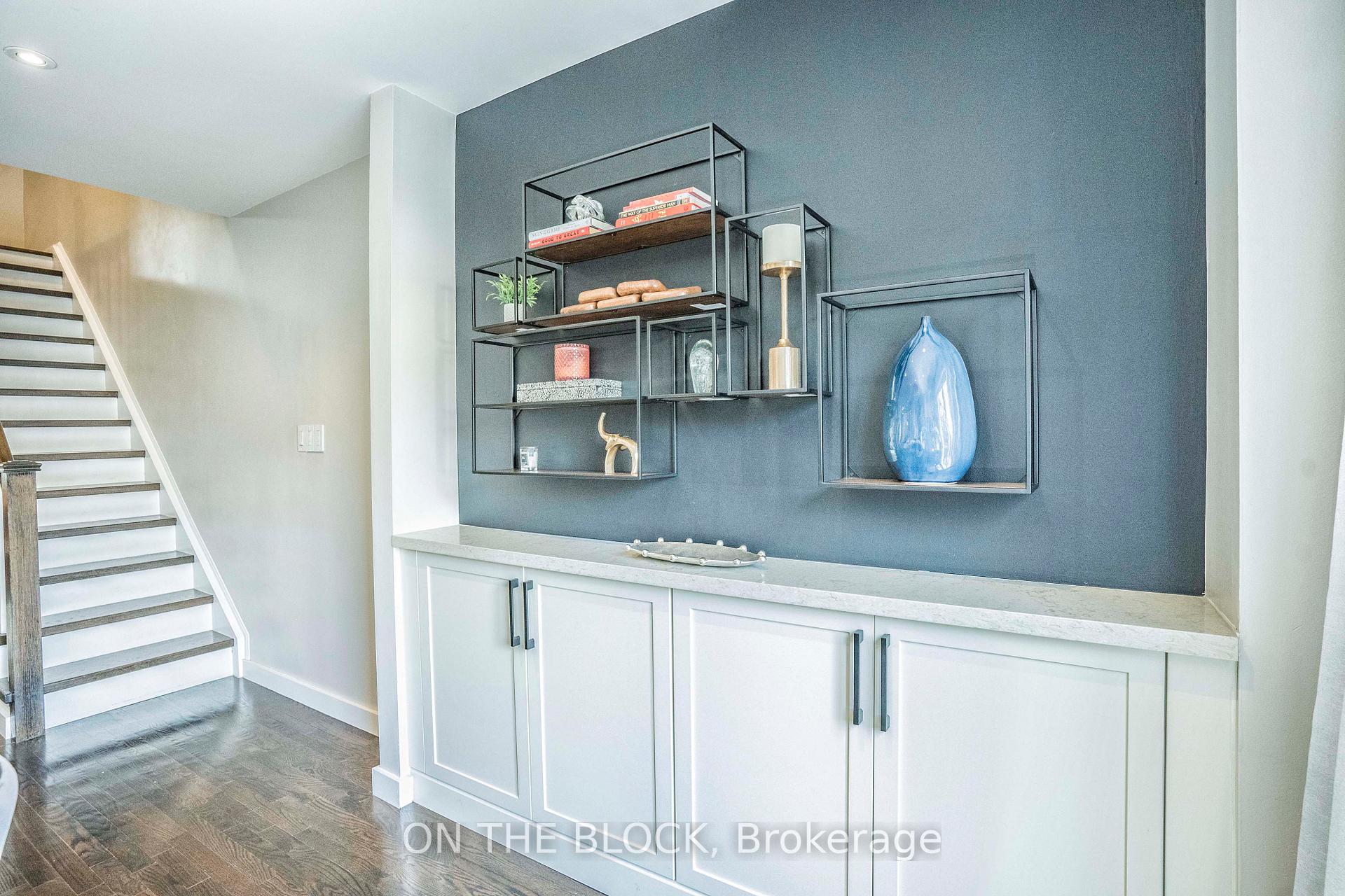 Photo 25 of 49 Leslie Street, Toronto, Greenwood-Coxwell — HOMEH