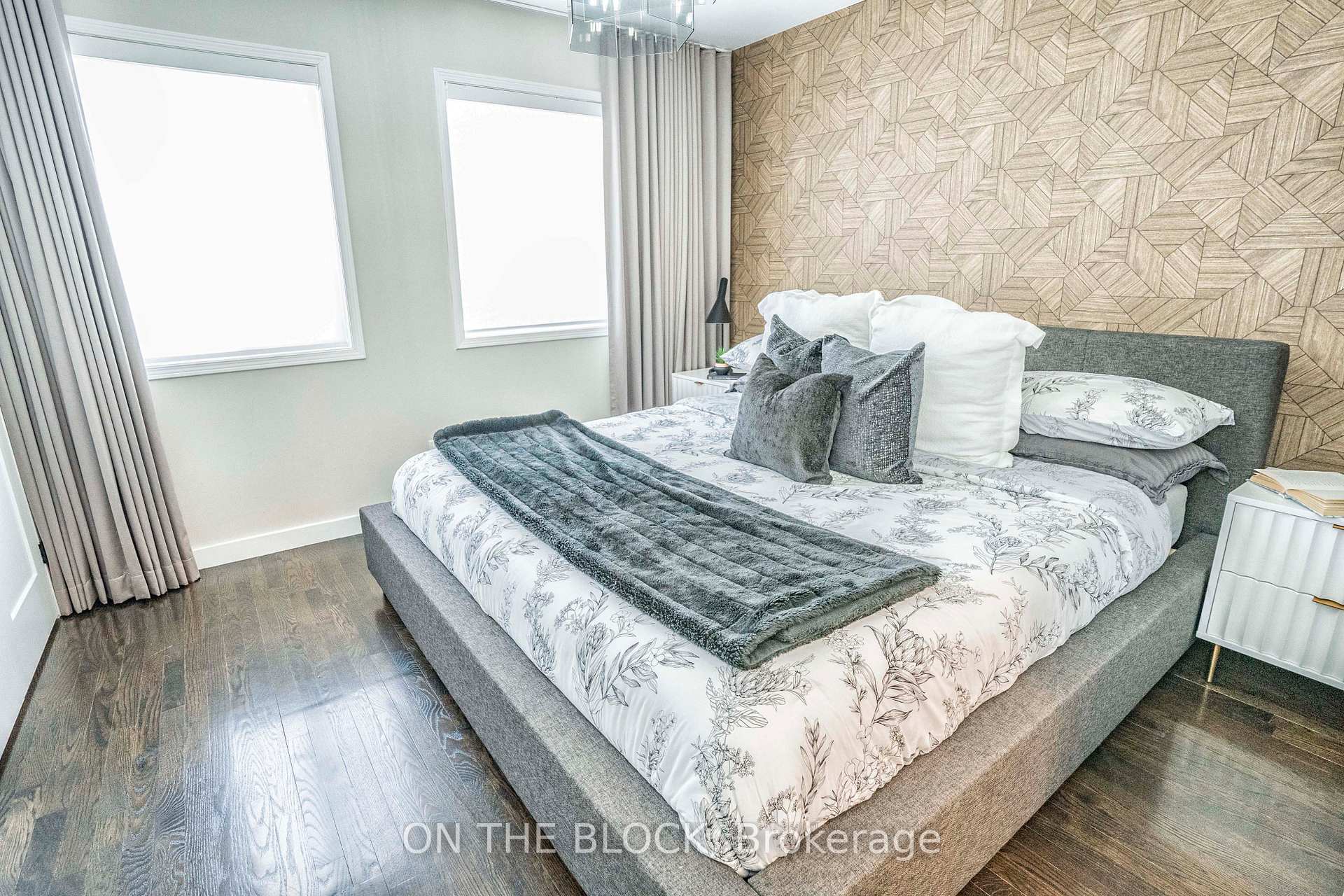 Photo 28 of 49 Leslie Street, Toronto, Greenwood-Coxwell — HOMEH