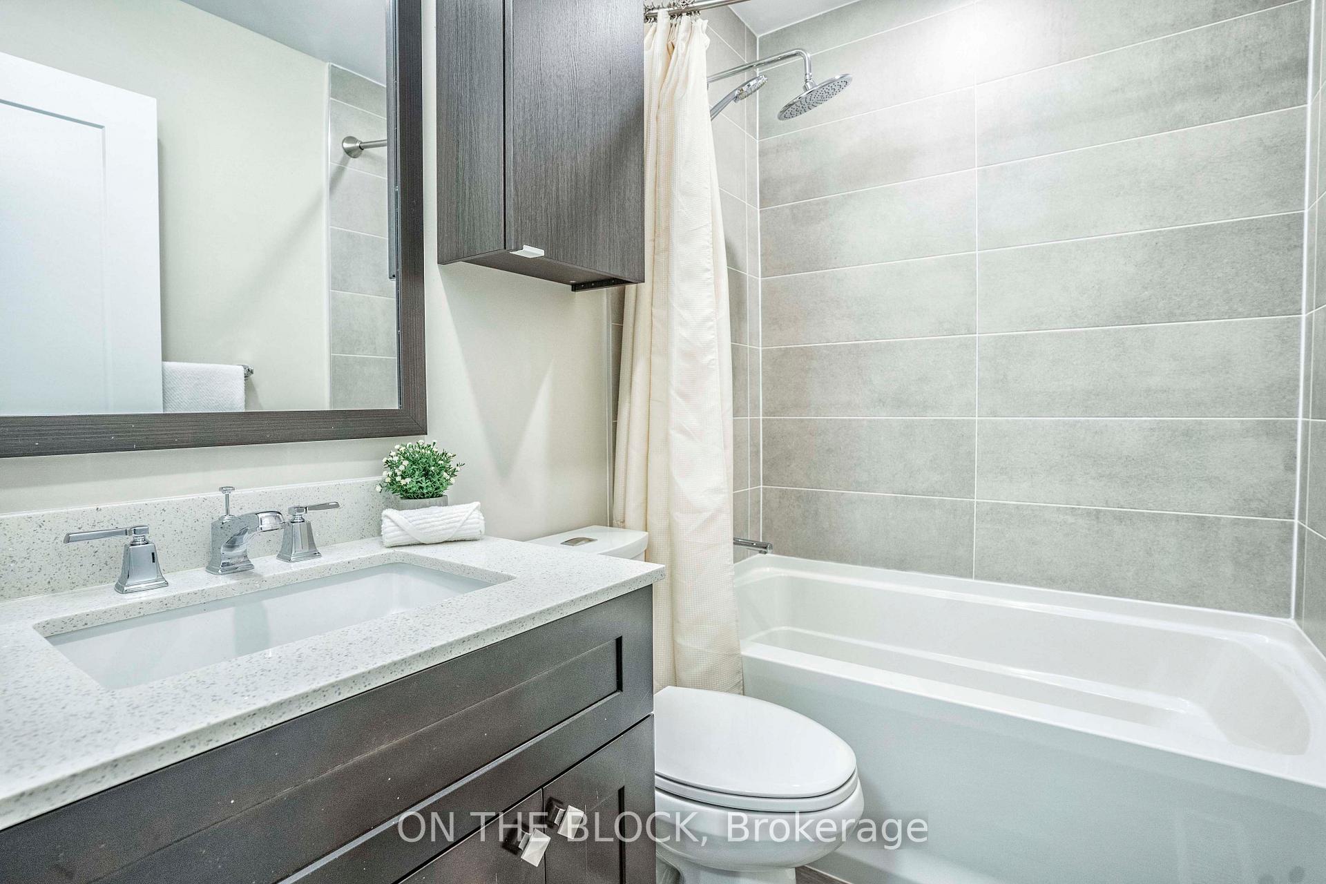 Photo 40 of 49 Leslie Street, Toronto, Greenwood-Coxwell — HOMEH