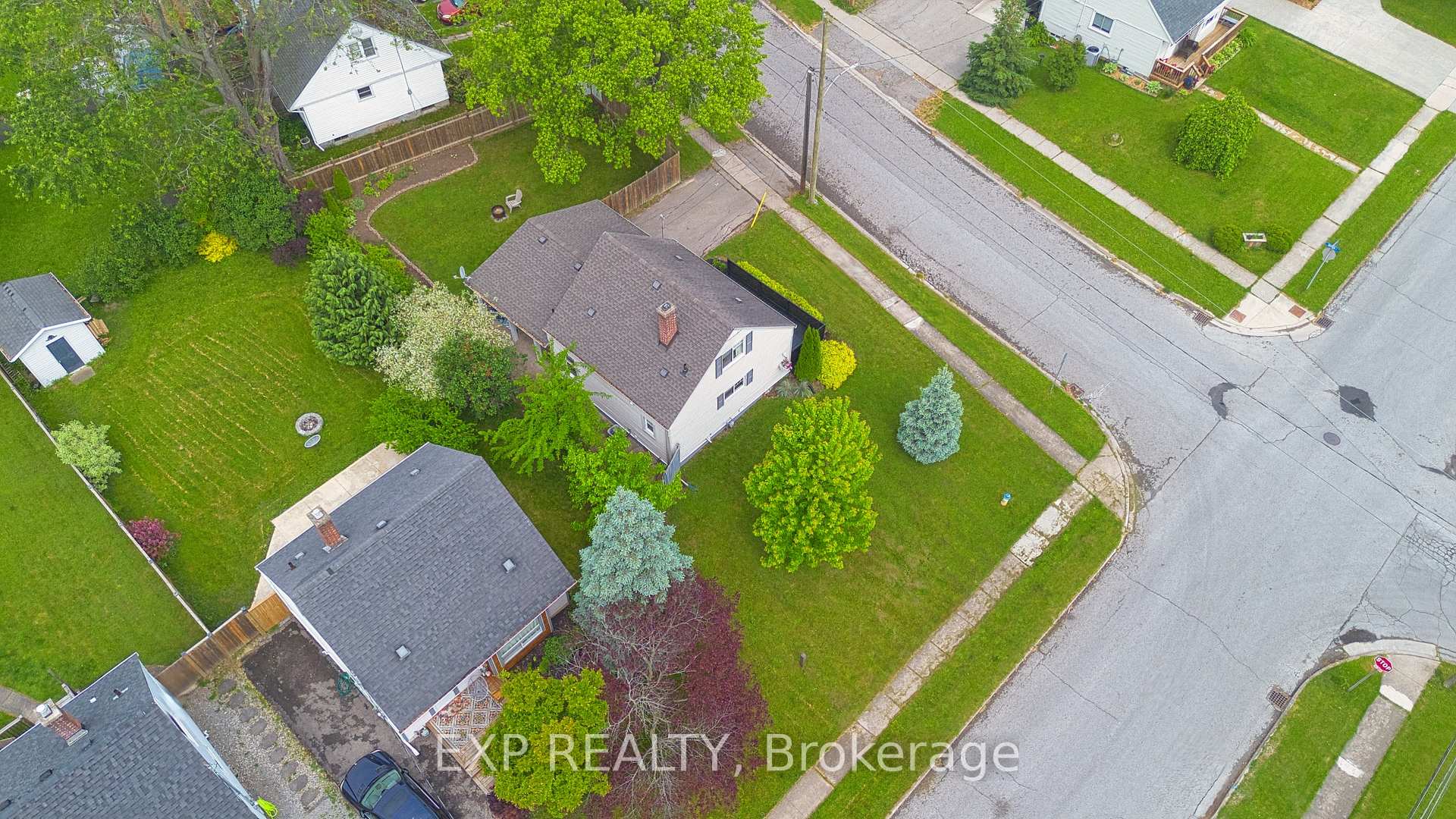 Photo 40 of 45 Whyte Avenue N, Thorold, Thorold Downtown — HOMEH