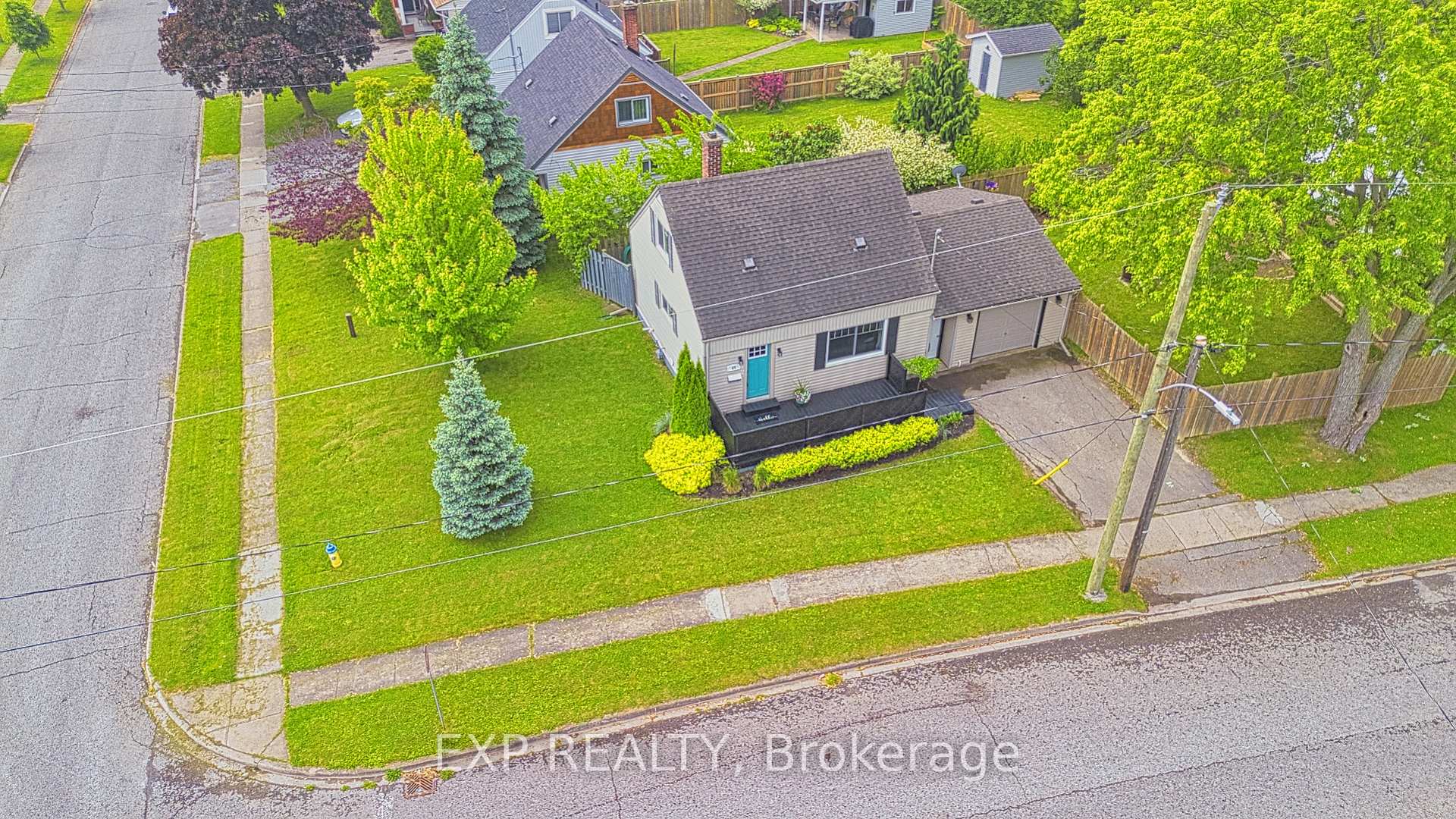 Photo 48 of 45 Whyte Avenue N, Thorold, Thorold Downtown — HOMEH