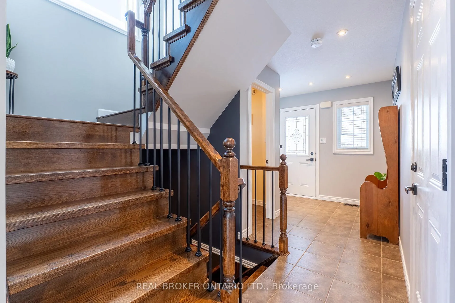 Photo 10 of 169 Silk Drive, Shelburne — HOMEH