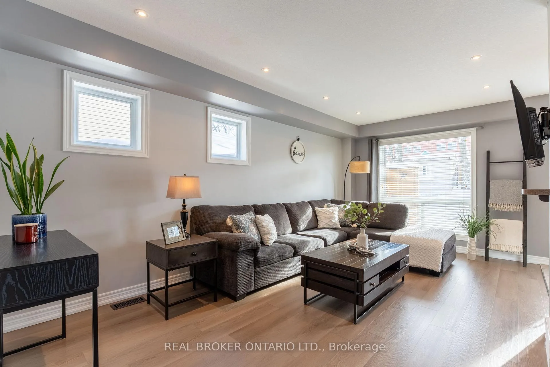 Photo 11 of 169 Silk Drive, Shelburne — HOMEH