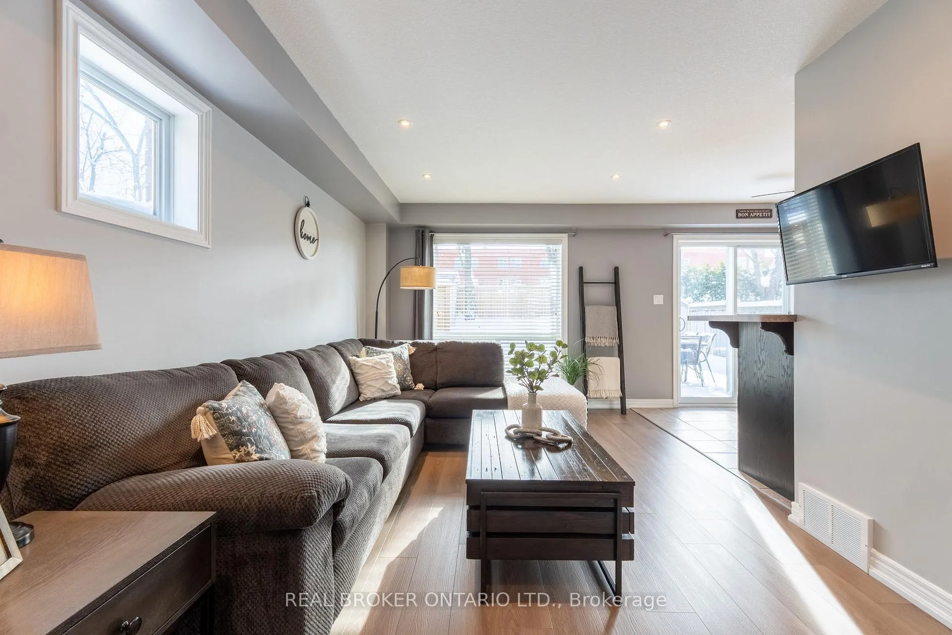 Photo 12 of 169 Silk Drive, Shelburne — HOMEH