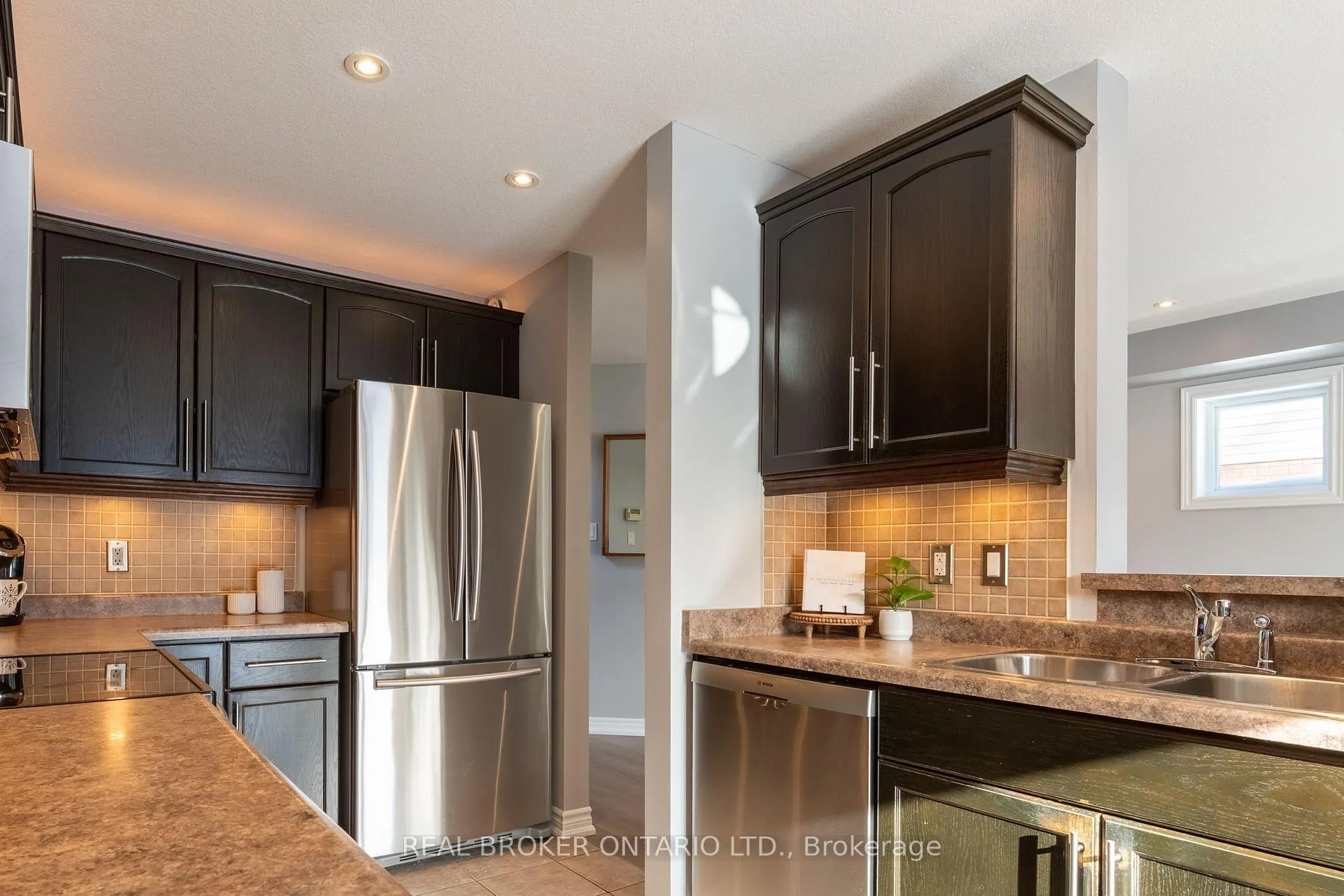Photo 15 of 169 Silk Drive, Shelburne — HOMEH