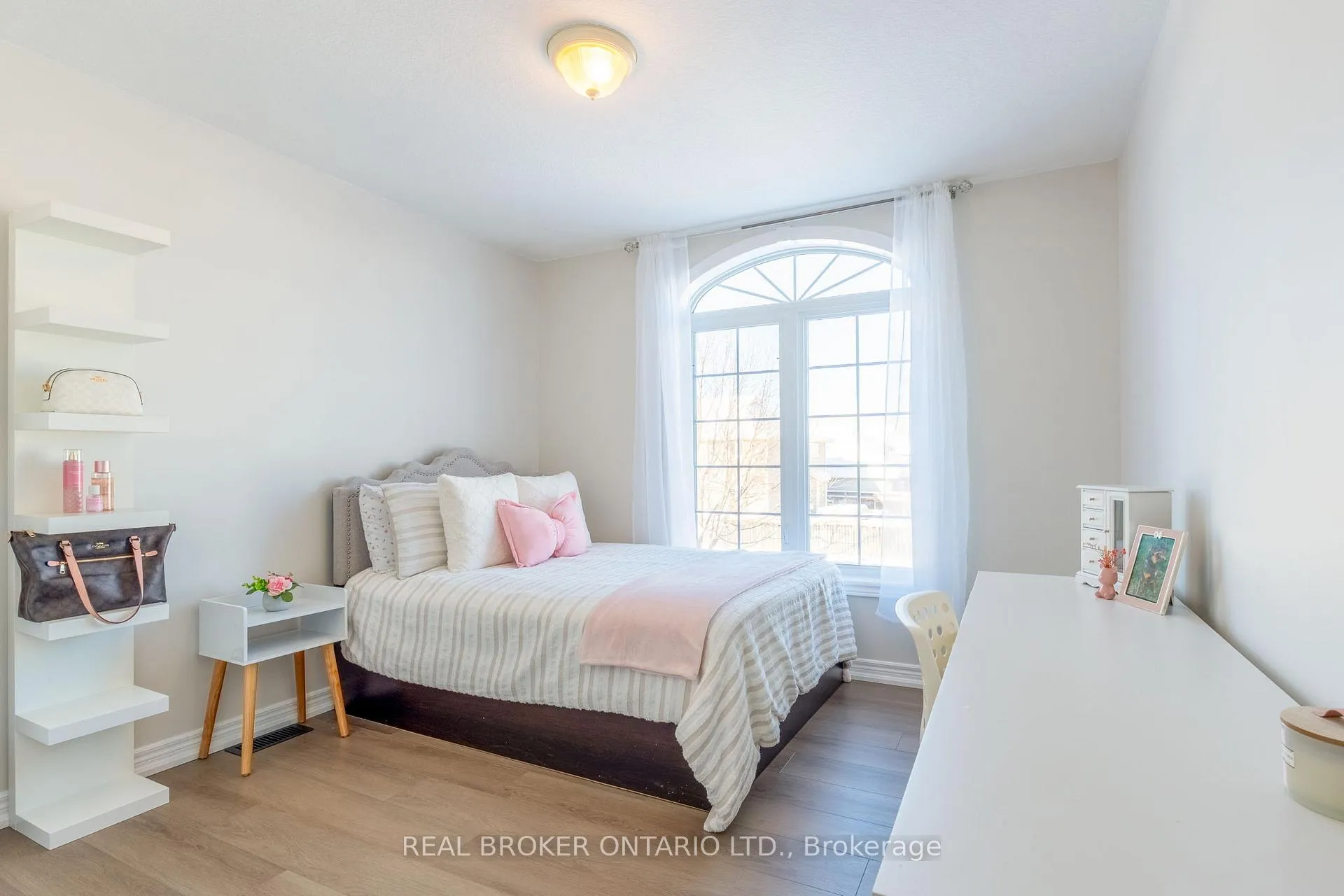 Photo 21 of 169 Silk Drive, Shelburne — HOMEH