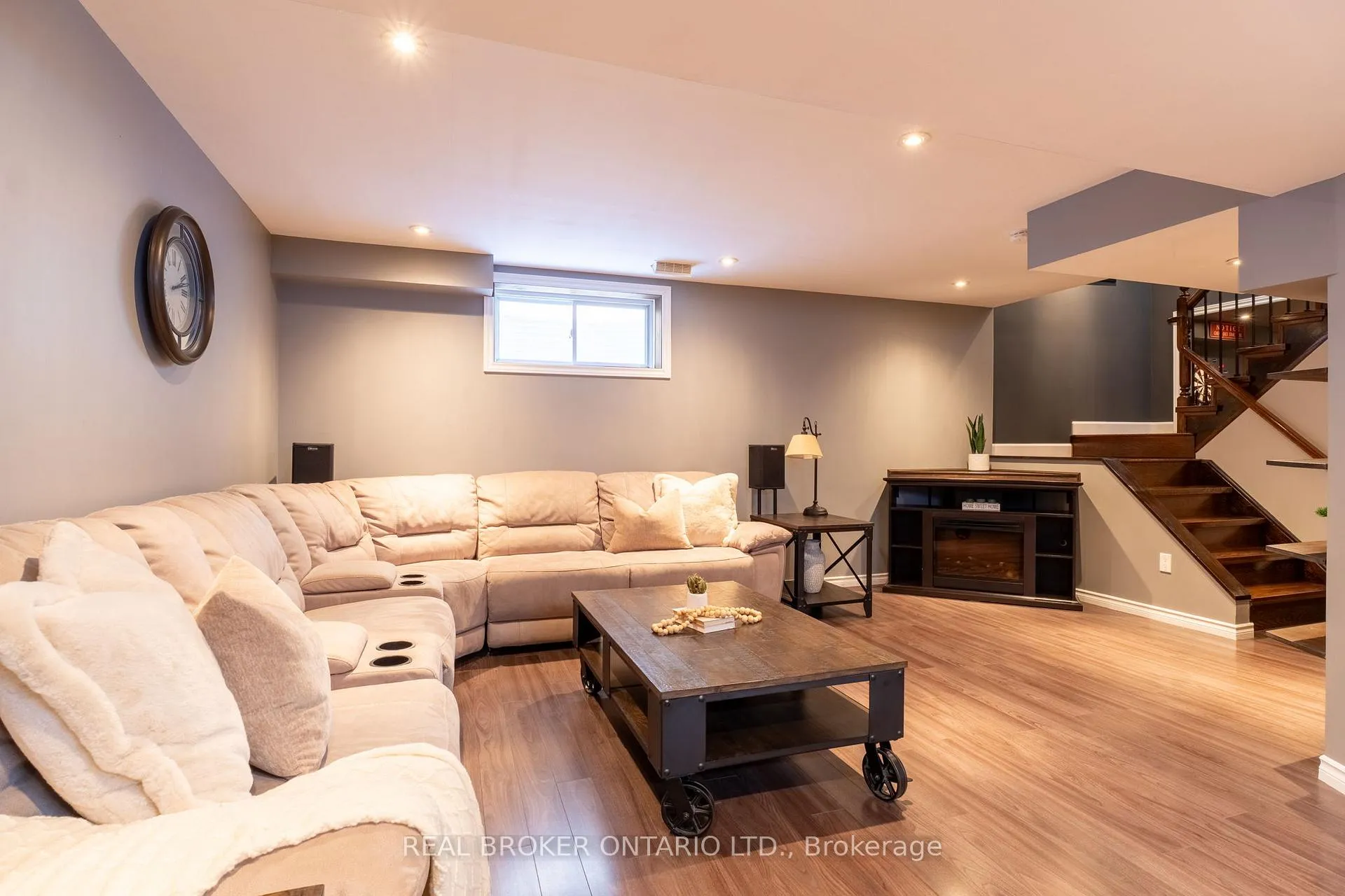 Photo 34 of 169 Silk Drive, Shelburne — HOMEH