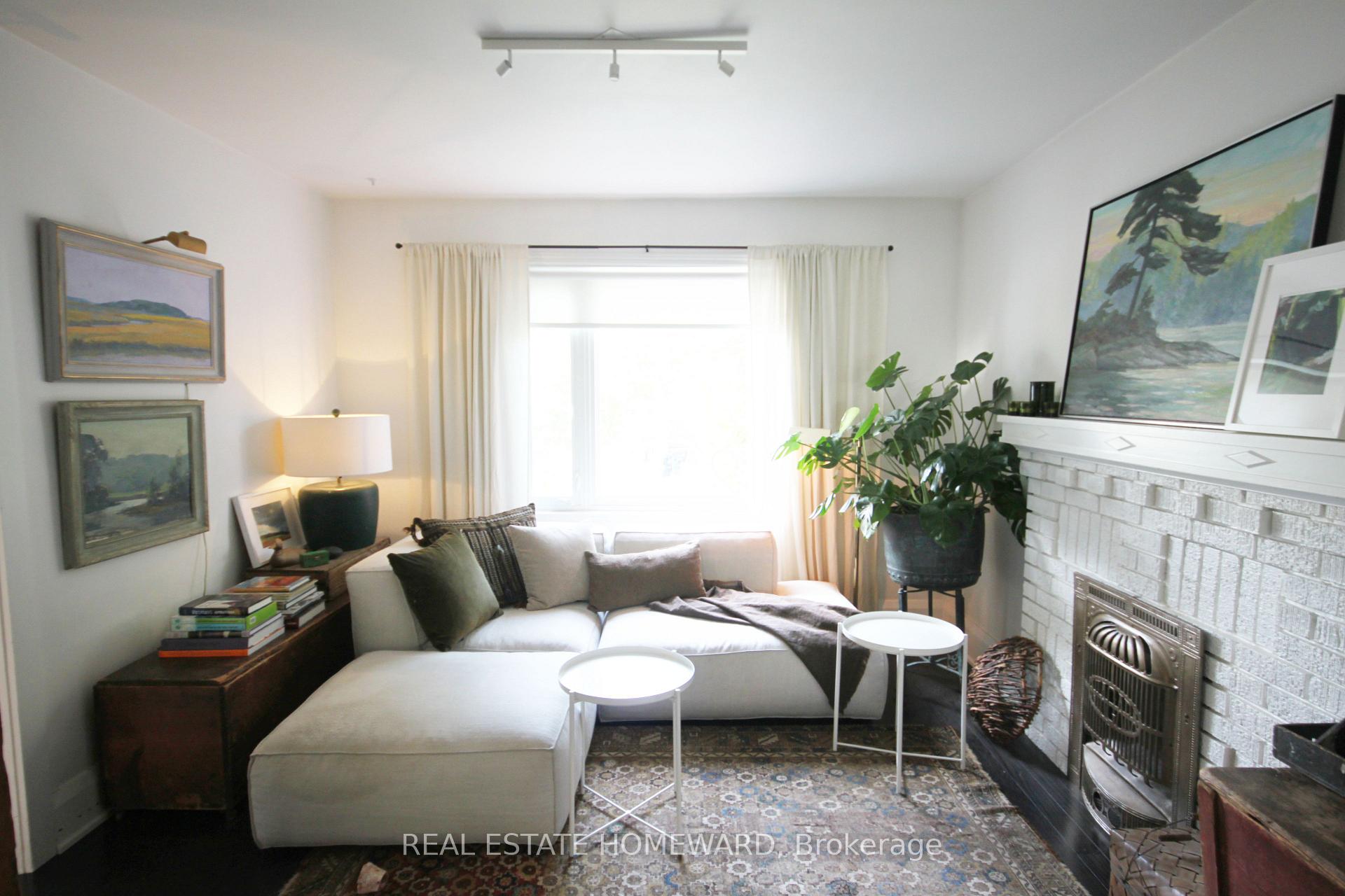 Photo 6 of 271 Woodfield Road, Toronto, Greenwood-Coxwell — HOMEH