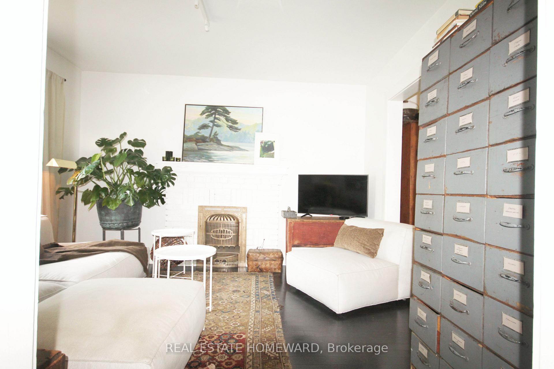Photo 7 of 271 Woodfield Road, Toronto, Greenwood-Coxwell — HOMEH