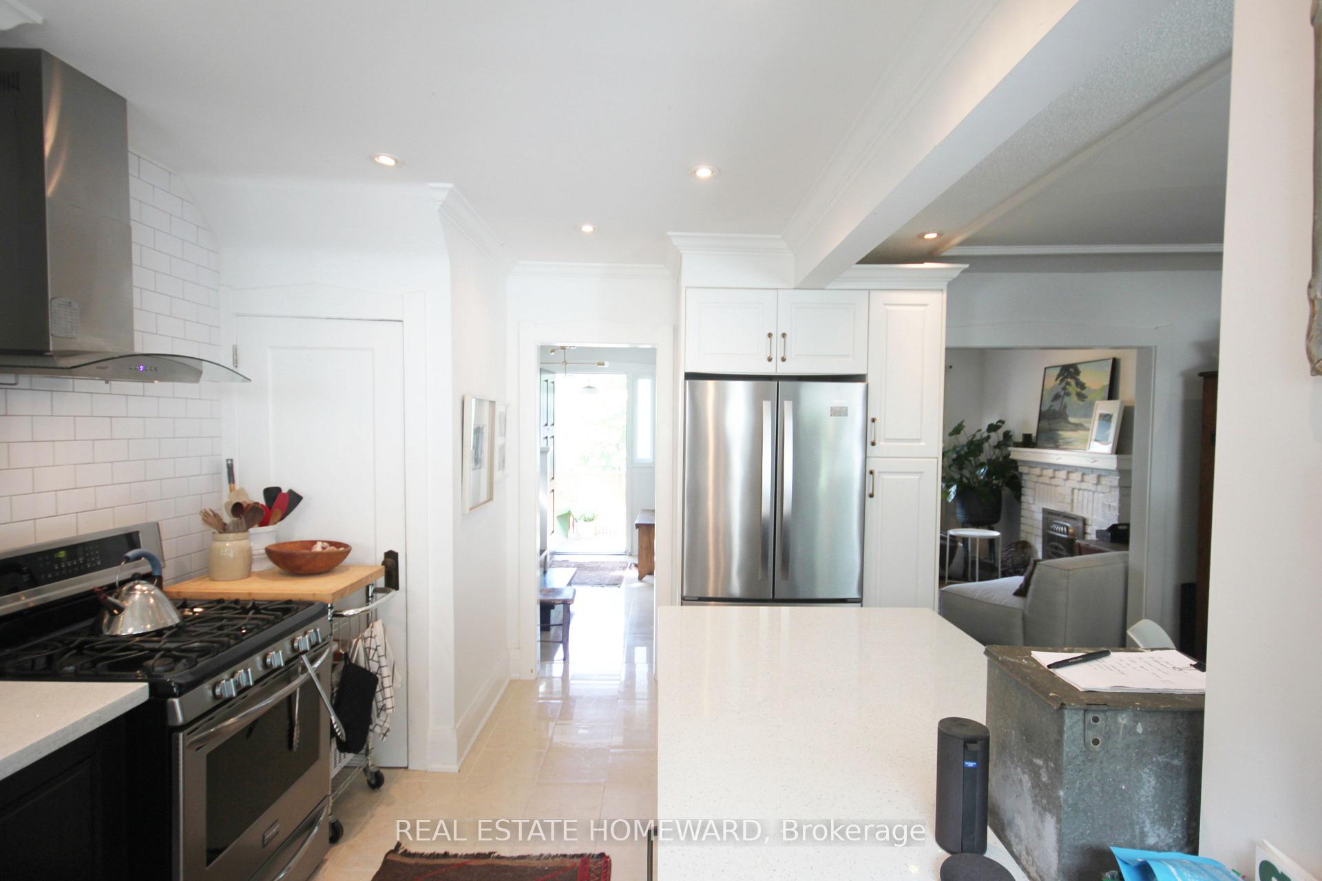 Photo 10 of 271 Woodfield Road, Toronto, Greenwood-Coxwell — HOMEH