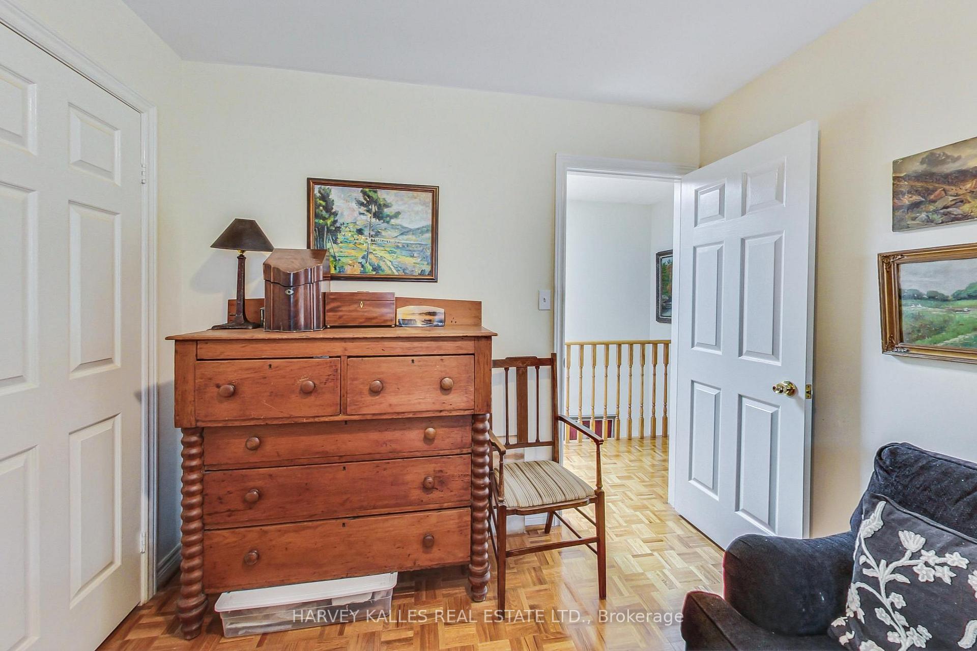 Photo 21 of 8 Fairholme Avenue, Toronto, Englemount-Lawrence — HOMEH