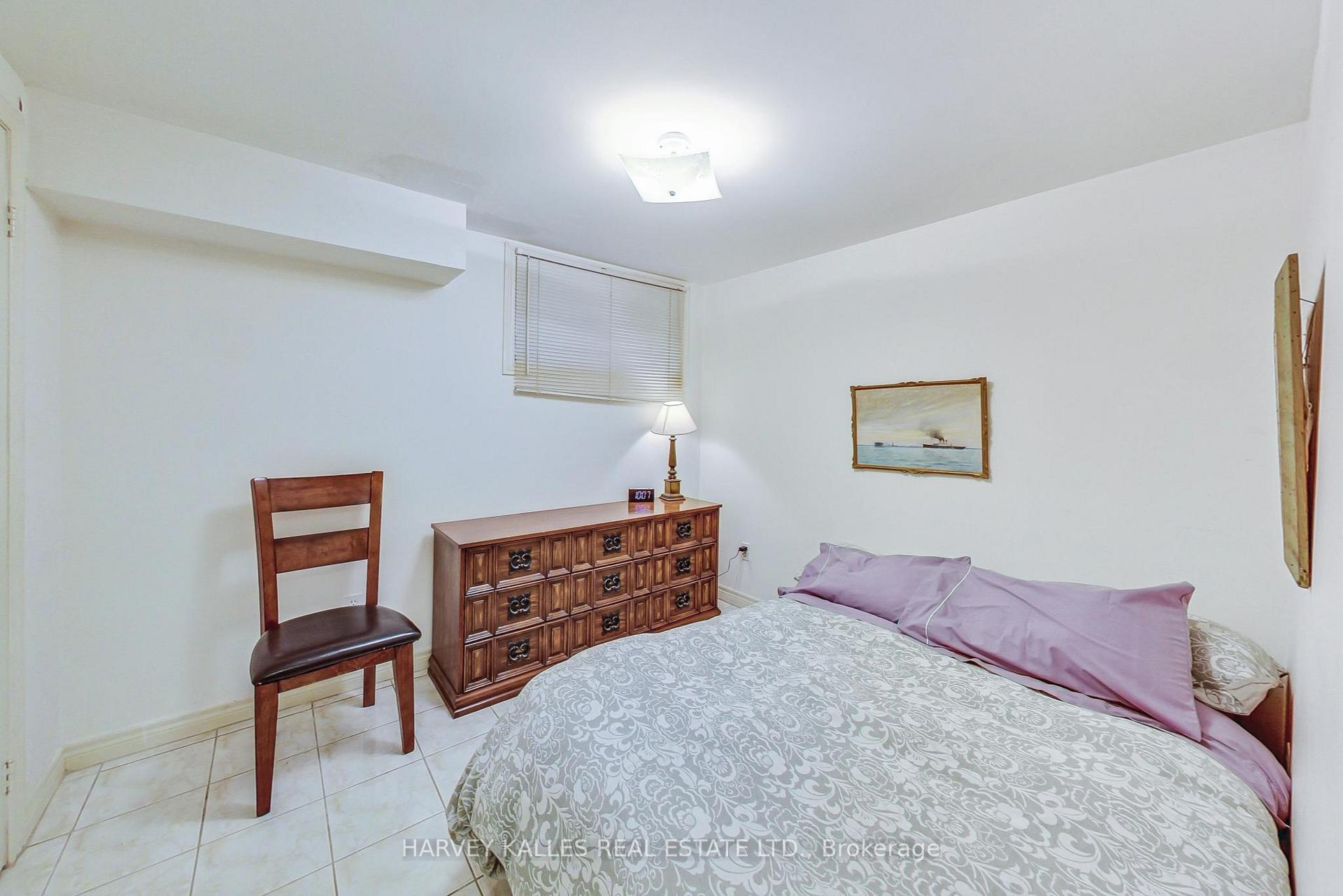 Photo 30 of 8 Fairholme Avenue, Toronto, Englemount-Lawrence — HOMEH