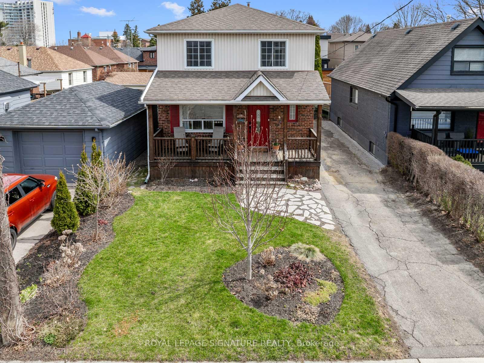 Photo 38 of 27 Norlong Boulevard, Toronto, East York — HOMEH