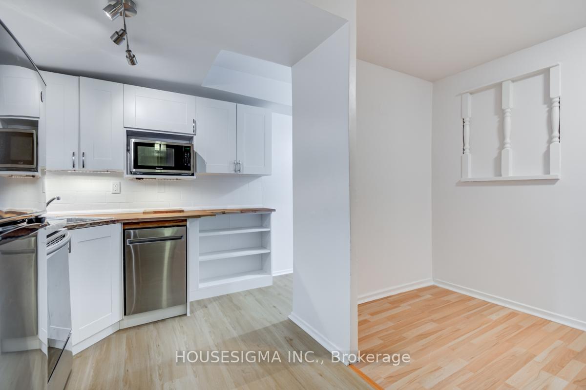 Photo 4 of Unit 202, 661 Huron Street, Toronto, The Annex — HOMEH