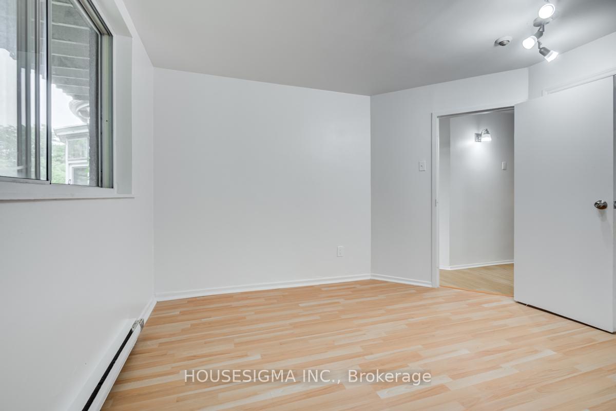 Photo 7 of Unit 202, 661 Huron Street, Toronto, The Annex — HOMEH
