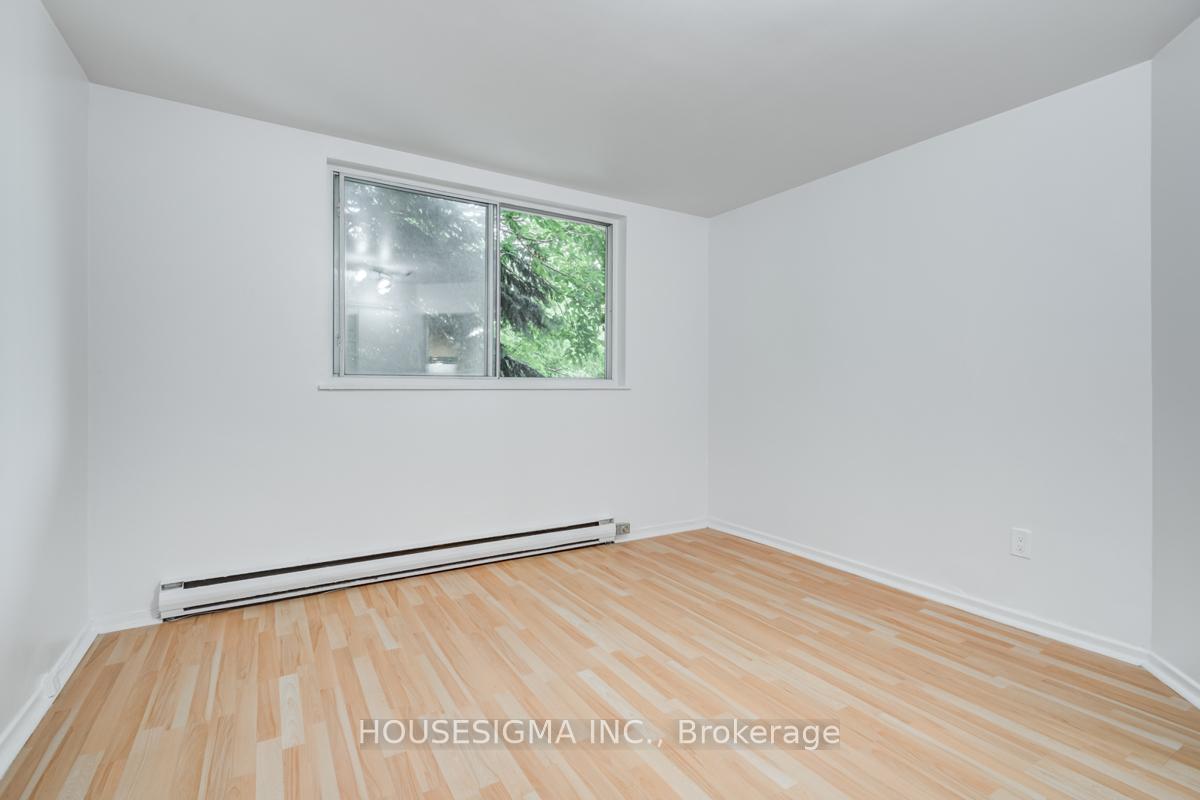 Photo 8 of Unit 202, 661 Huron Street, Toronto, The Annex — HOMEH