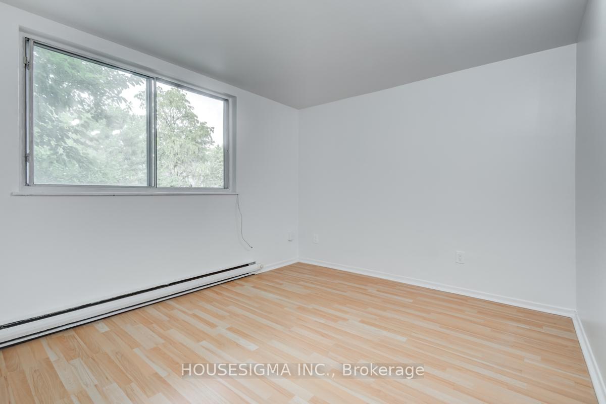 Photo 9 of Unit 202, 661 Huron Street, Toronto, The Annex — HOMEH