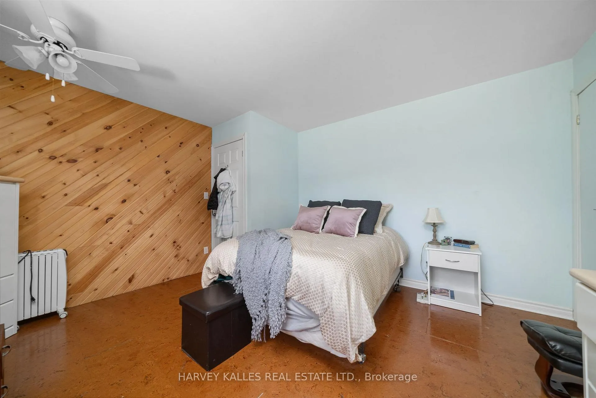 Photo 16 of 17 Kleinsteuber Park Road, Prince Edward County, Hallowell Ward — HOMEH
