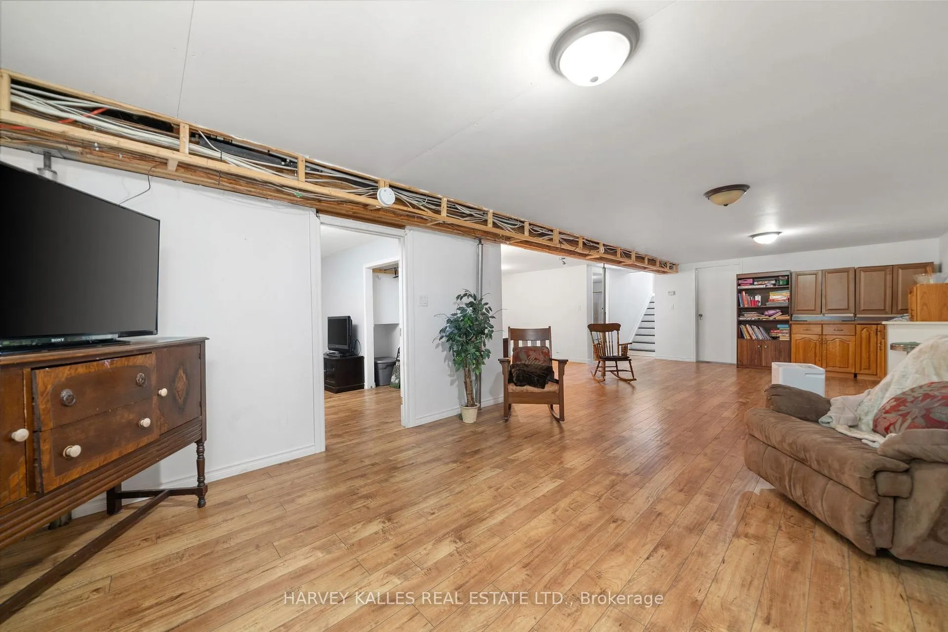 Photo 20 of 17 Kleinsteuber Park Road, Prince Edward County, Hallowell Ward — HOMEH