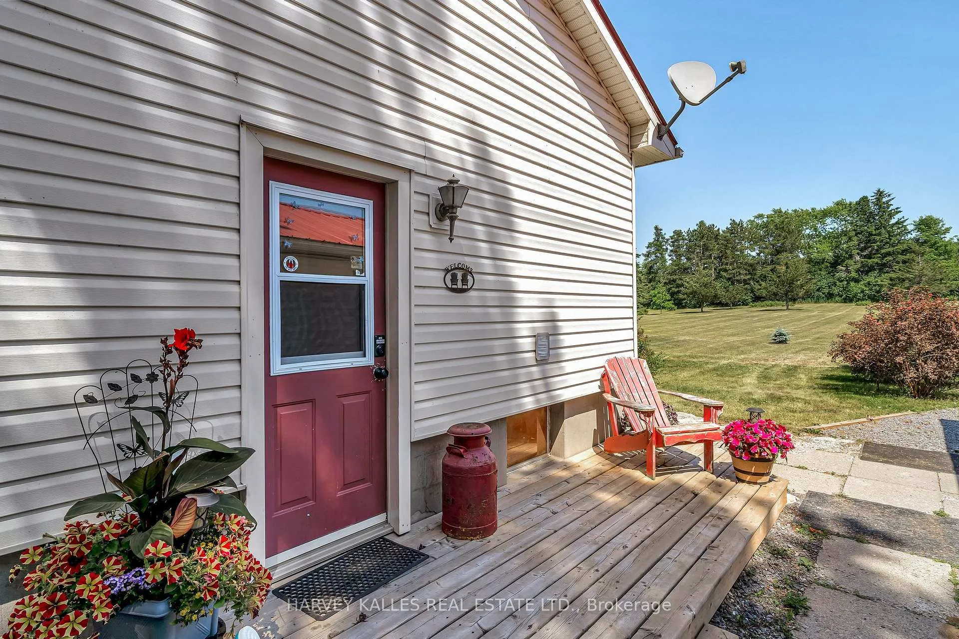 Photo 24 of 17 Kleinsteuber Park Road, Prince Edward County, Hallowell Ward — HOMEH