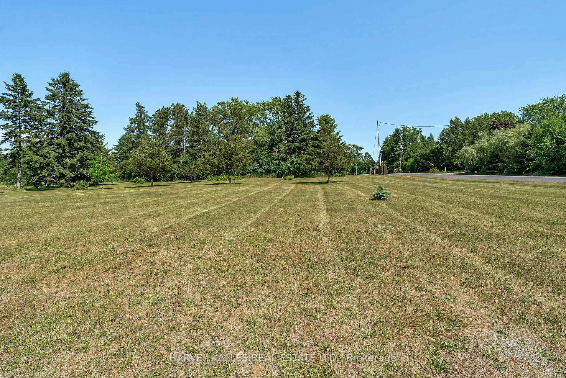 Photo 34 of 17 Kleinsteuber Park Road, Prince Edward County, Hallowell Ward — HOMEH