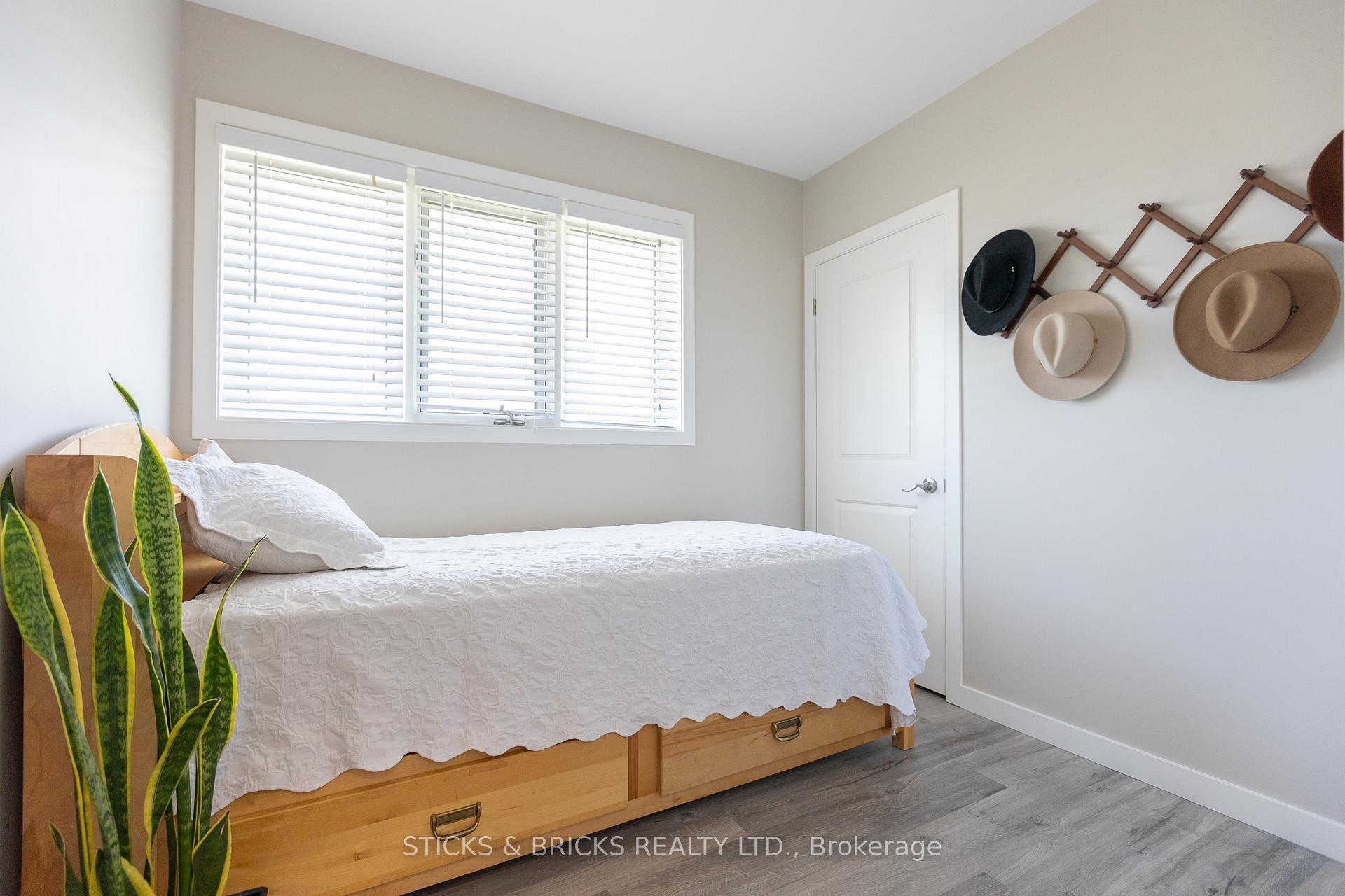 Photo 20 of 91 Elgin Street, Thorold, Thorold Downtown — HOMEH