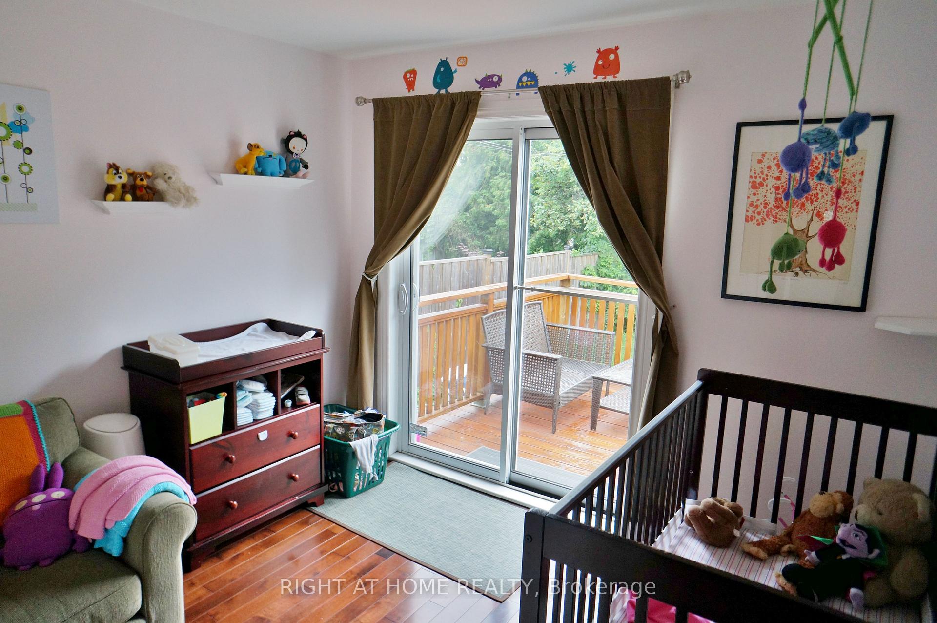 Photo 7 of 653 Cosburn Avenue, Toronto, East York — HOMEH