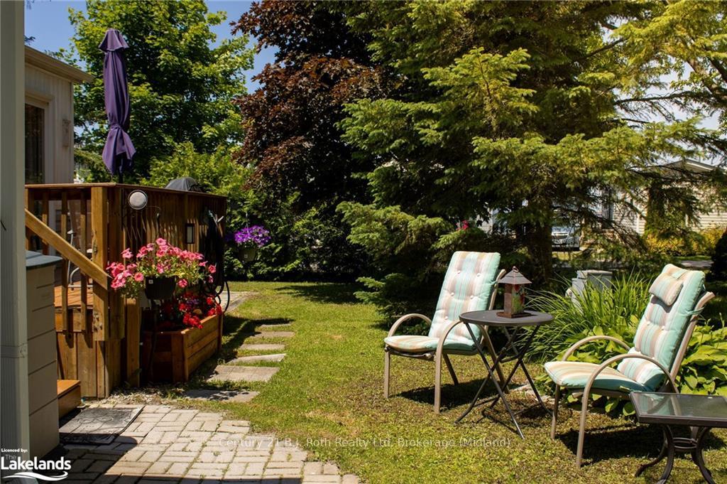 Photo 4 of Unit 104, 10 Winfield Drive, Tay, Victoria Harbour — HOMEH