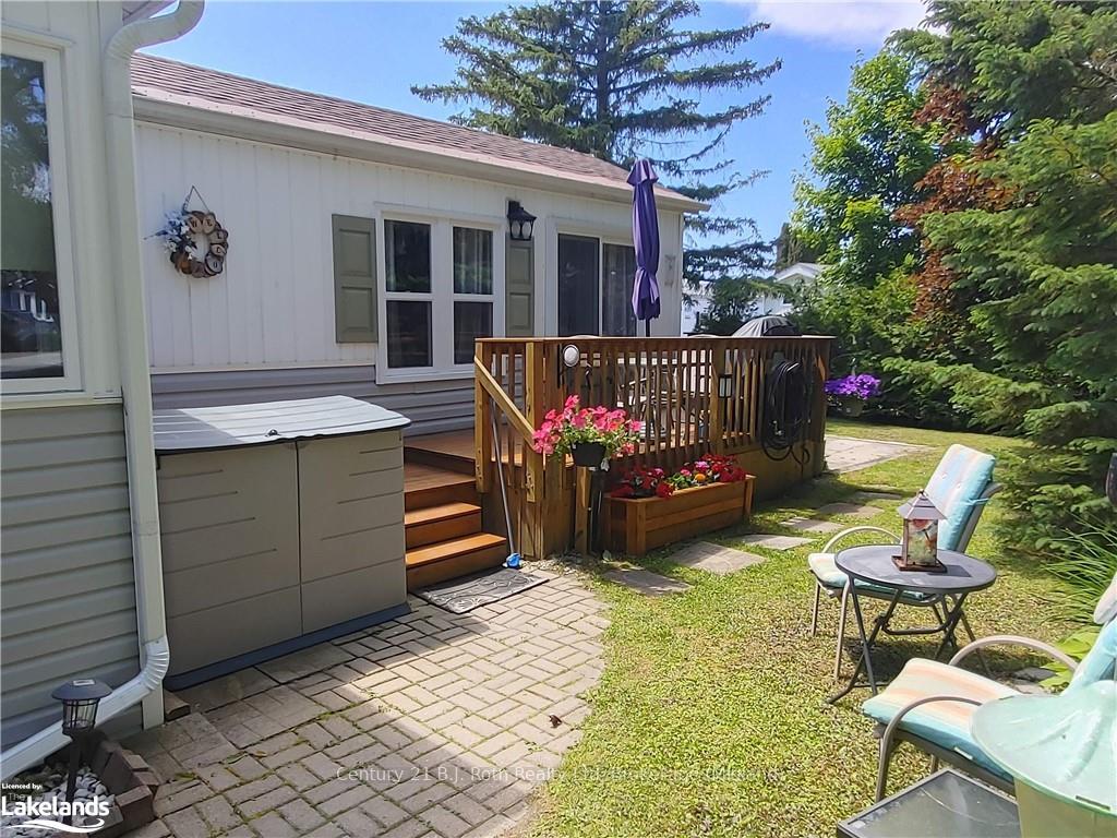 Photo 5 of Unit 104, 10 Winfield Drive, Tay, Victoria Harbour — HOMEH