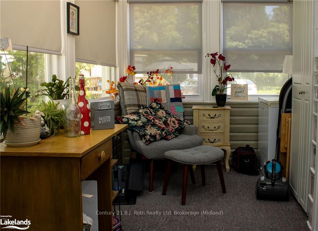 Photo 7 of Unit 104, 10 Winfield Drive, Tay, Victoria Harbour — HOMEH