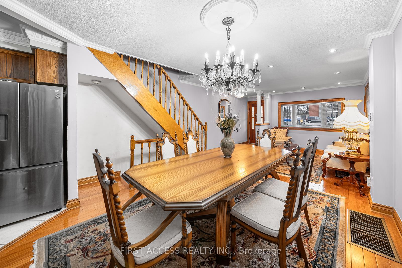 Photo 15 of 50 Durant Avenue, Toronto, Danforth Village-East York — HOMEH