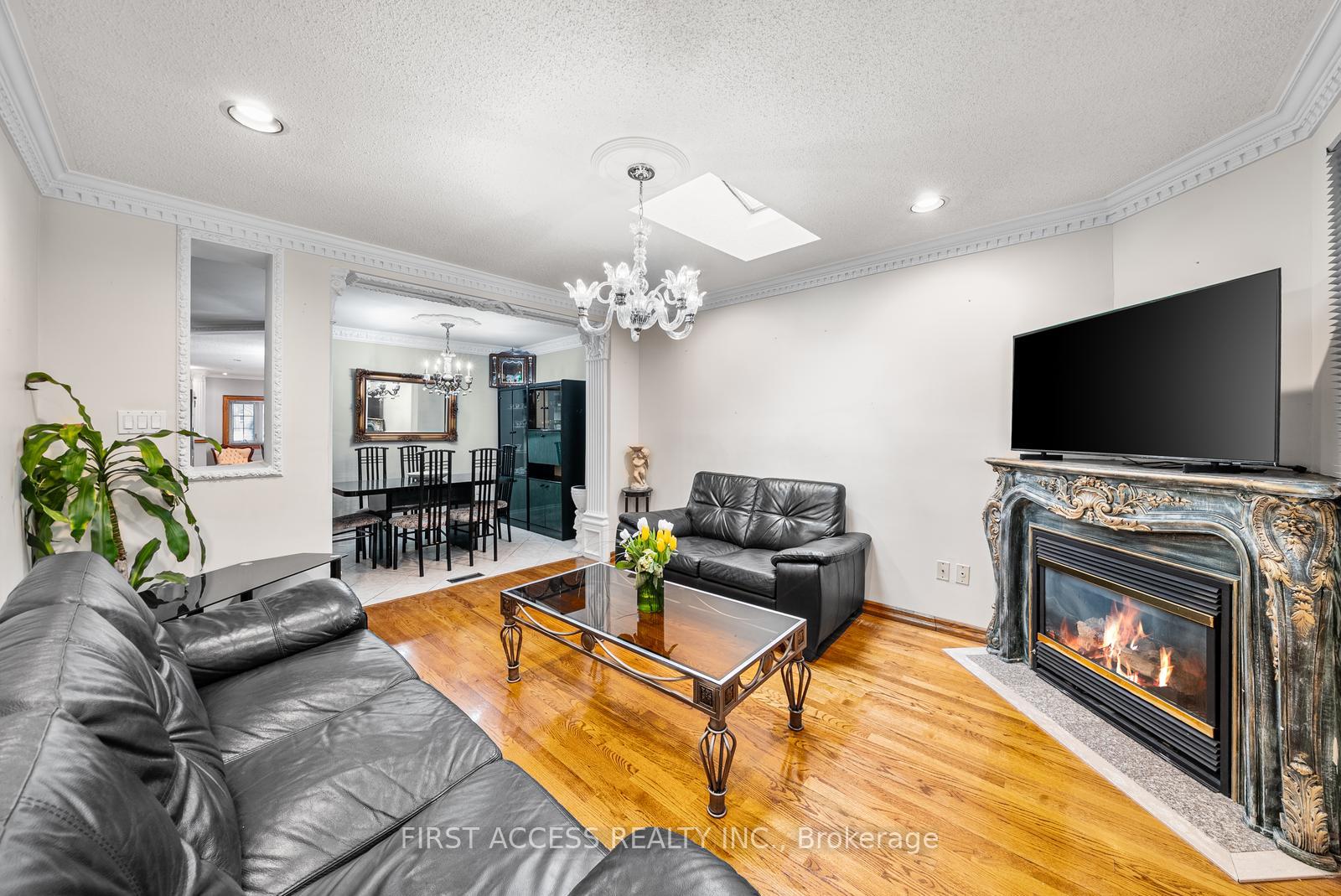 Photo 22 of 50 Durant Avenue, Toronto, Danforth Village-East York — HOMEH