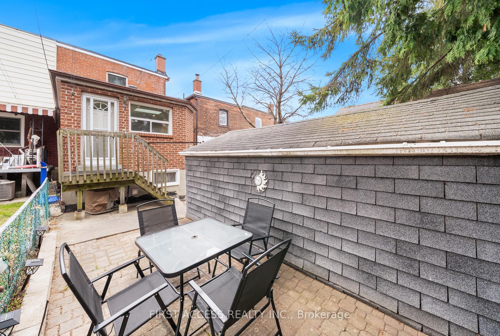Photo 41 of 50 Durant Avenue, Toronto, Danforth Village-East York — HOMEH