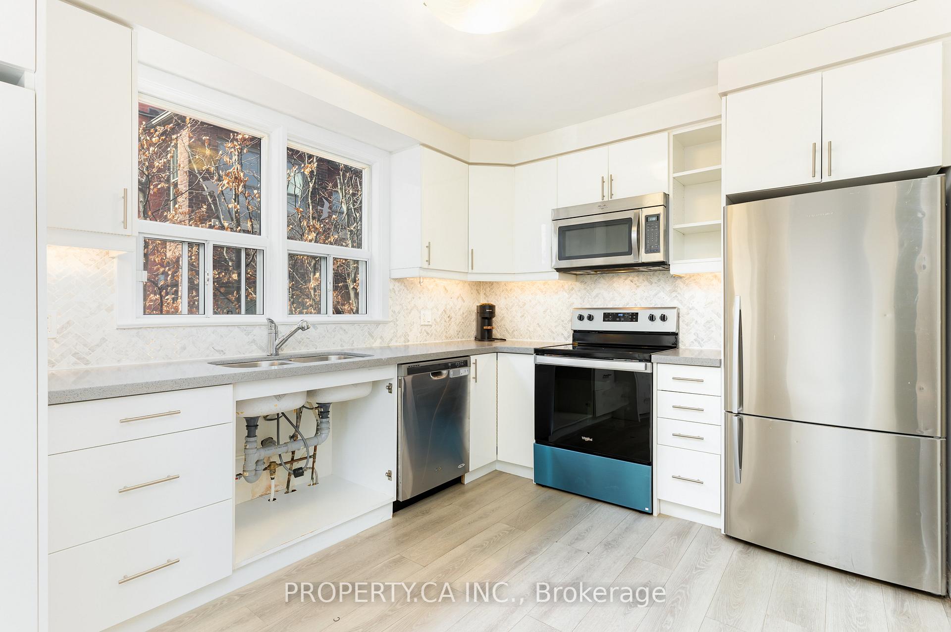 Photo 9 of Unit Unit 2, 48A Dewson Street, Toronto, Palmerston-Little Italy — HOMEH