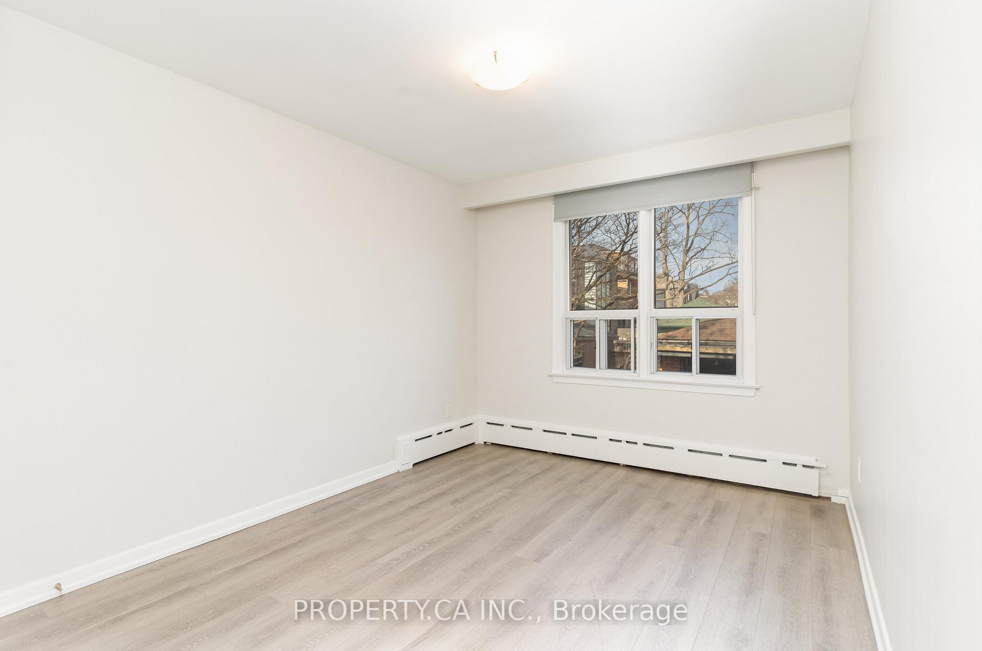 Photo 10 of Unit Unit 2, 48A Dewson Street, Toronto, Palmerston-Little Italy — HOMEH