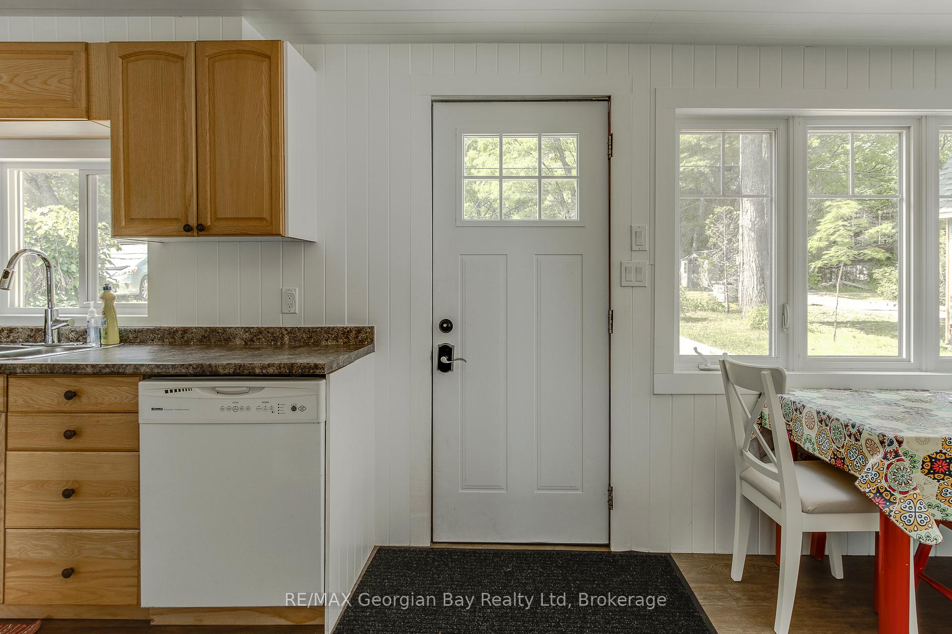 Photo 3 of 83 Beach Road, Tiny, Rural Tiny — HOMEH
