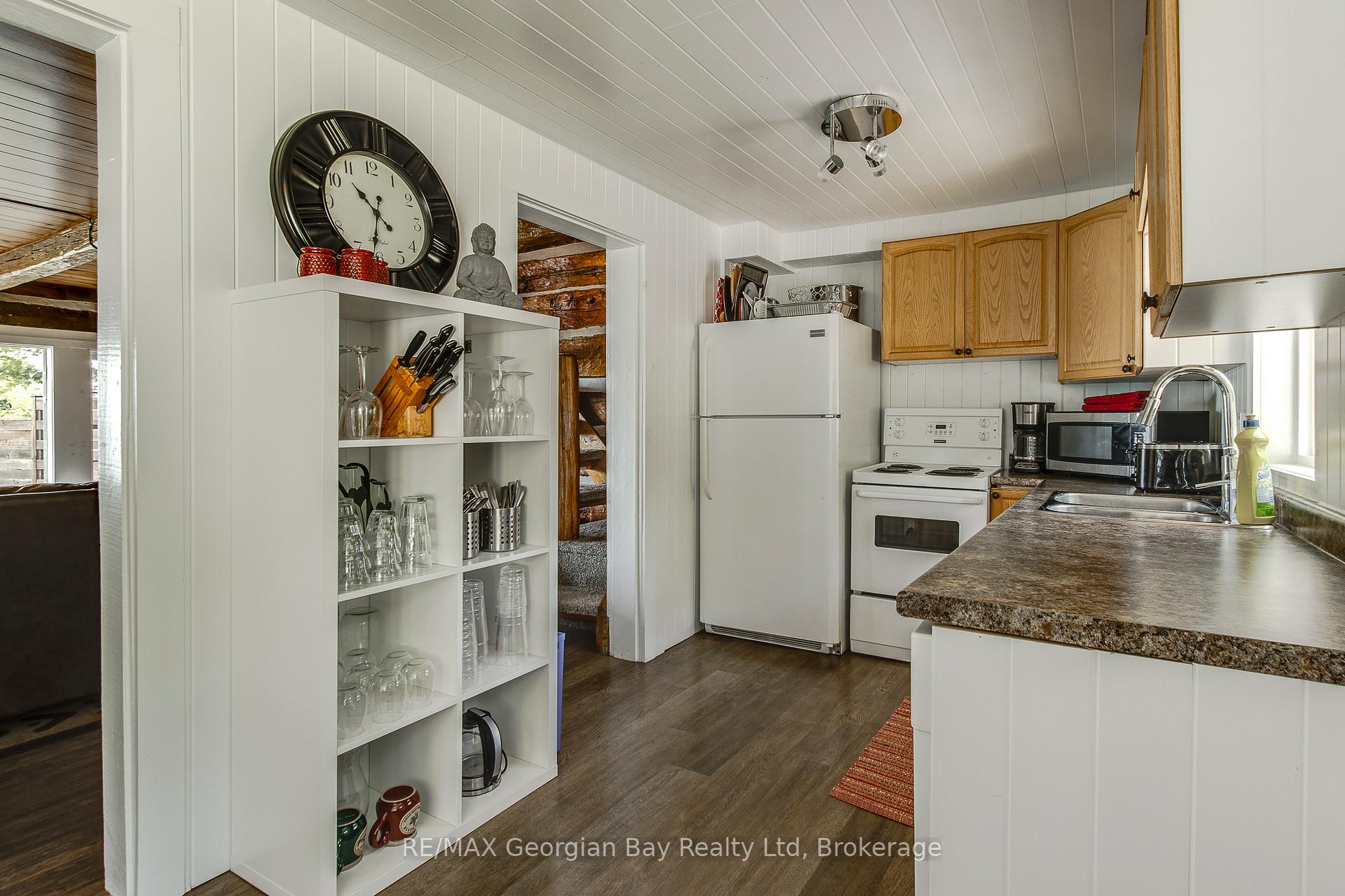 Photo 5 of 83 Beach Road, Tiny, Rural Tiny — HOMEH