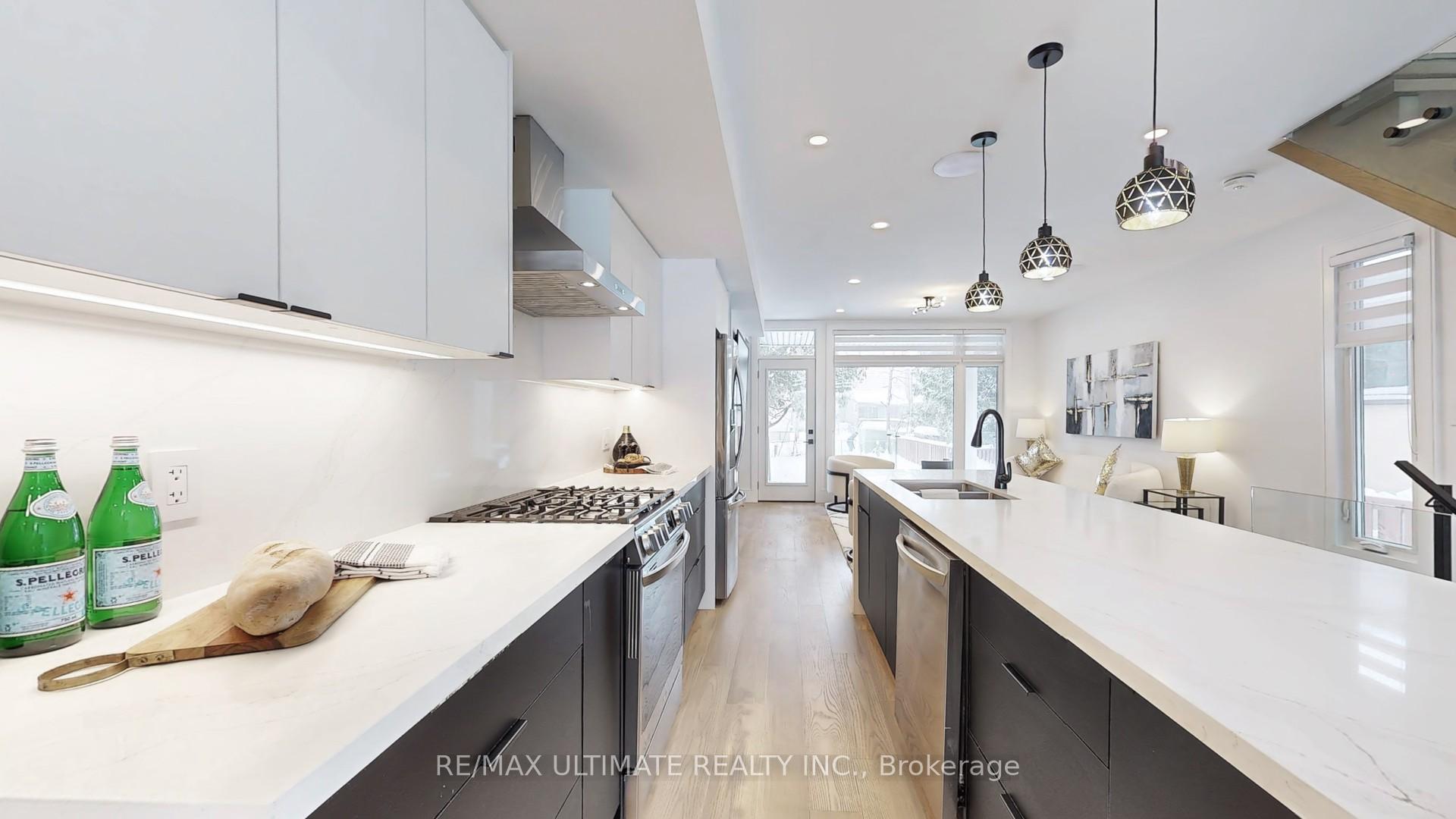 Photo 14 of 55 King Edward Avenue, Toronto, Woodbine-Lumsden — HOMEH