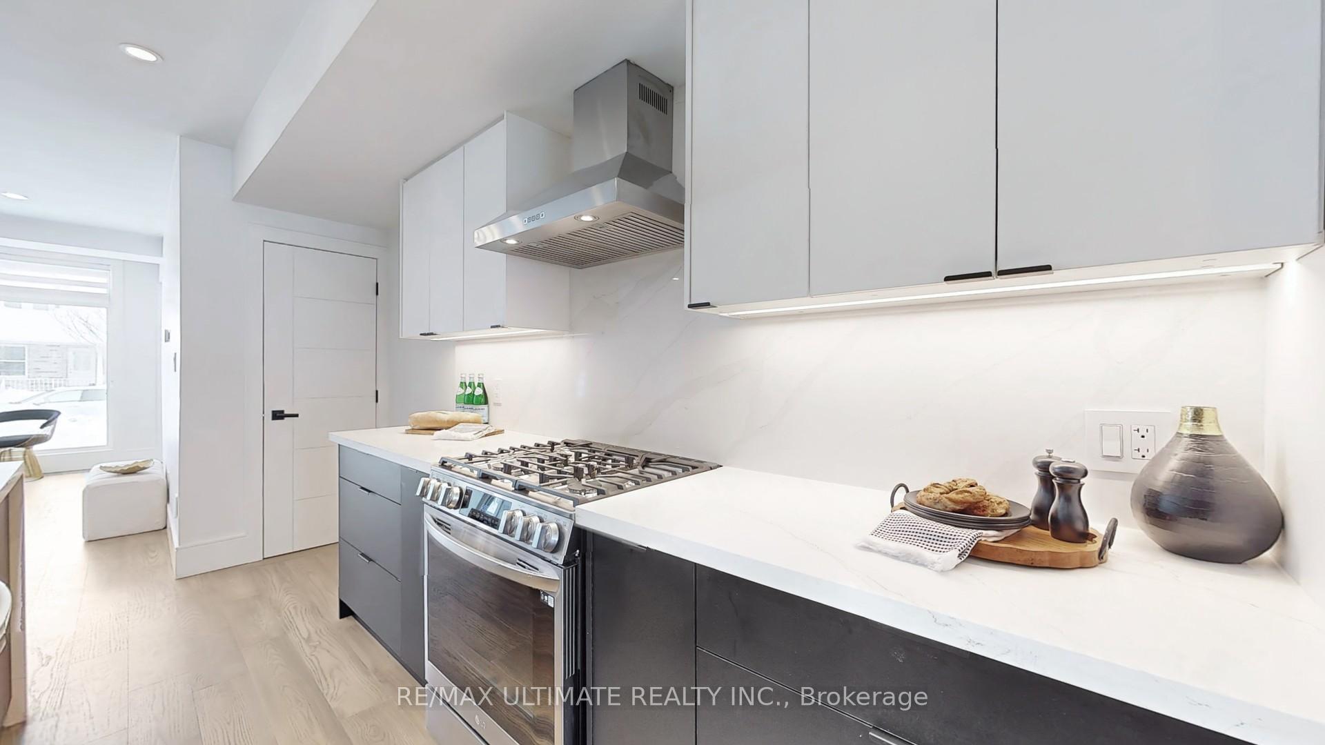 Photo 15 of 55 King Edward Avenue, Toronto, Woodbine-Lumsden — HOMEH