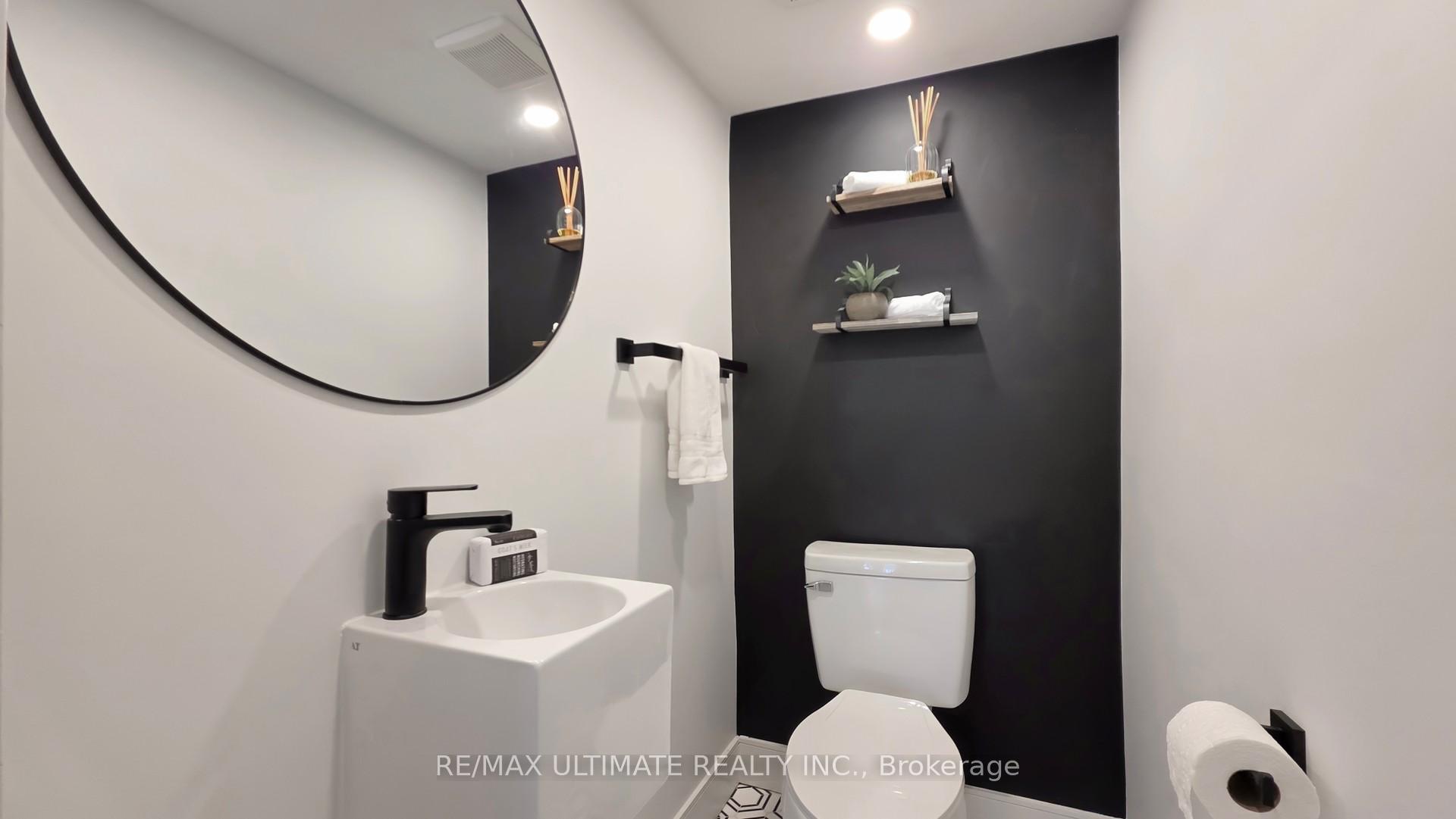 Photo 19 of 55 King Edward Avenue, Toronto, Woodbine-Lumsden — HOMEH