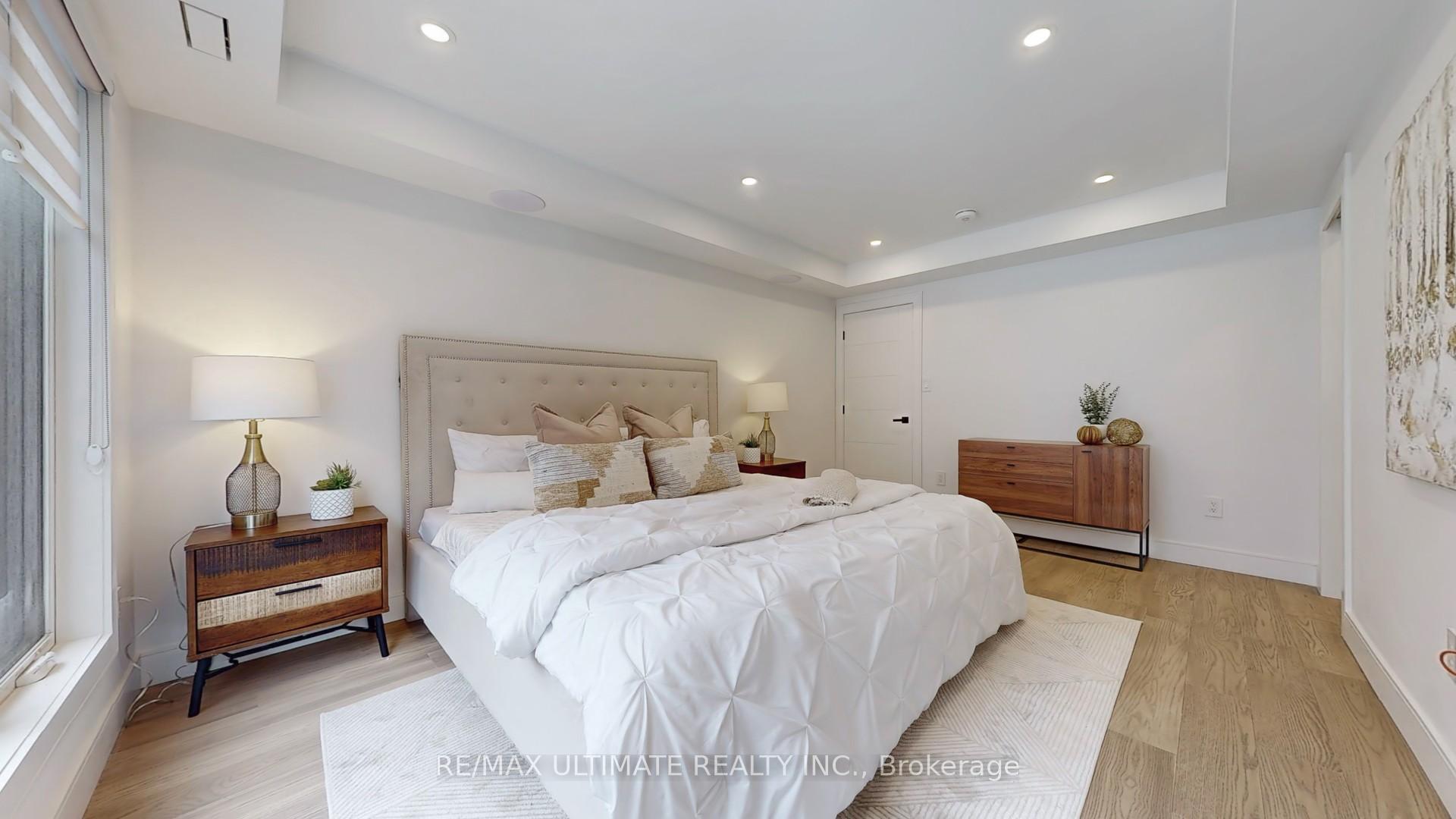 Photo 25 of 55 King Edward Avenue, Toronto, Woodbine-Lumsden — HOMEH