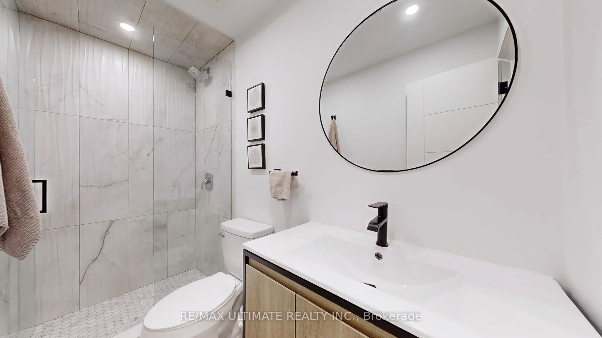 Photo 44 of 55 King Edward Avenue, Toronto, Woodbine-Lumsden — HOMEH