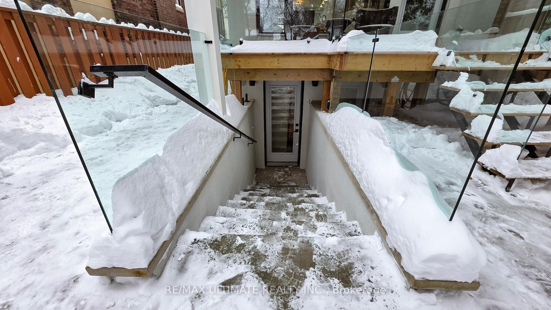 Photo 46 of 55 King Edward Avenue, Toronto, Woodbine-Lumsden — HOMEH