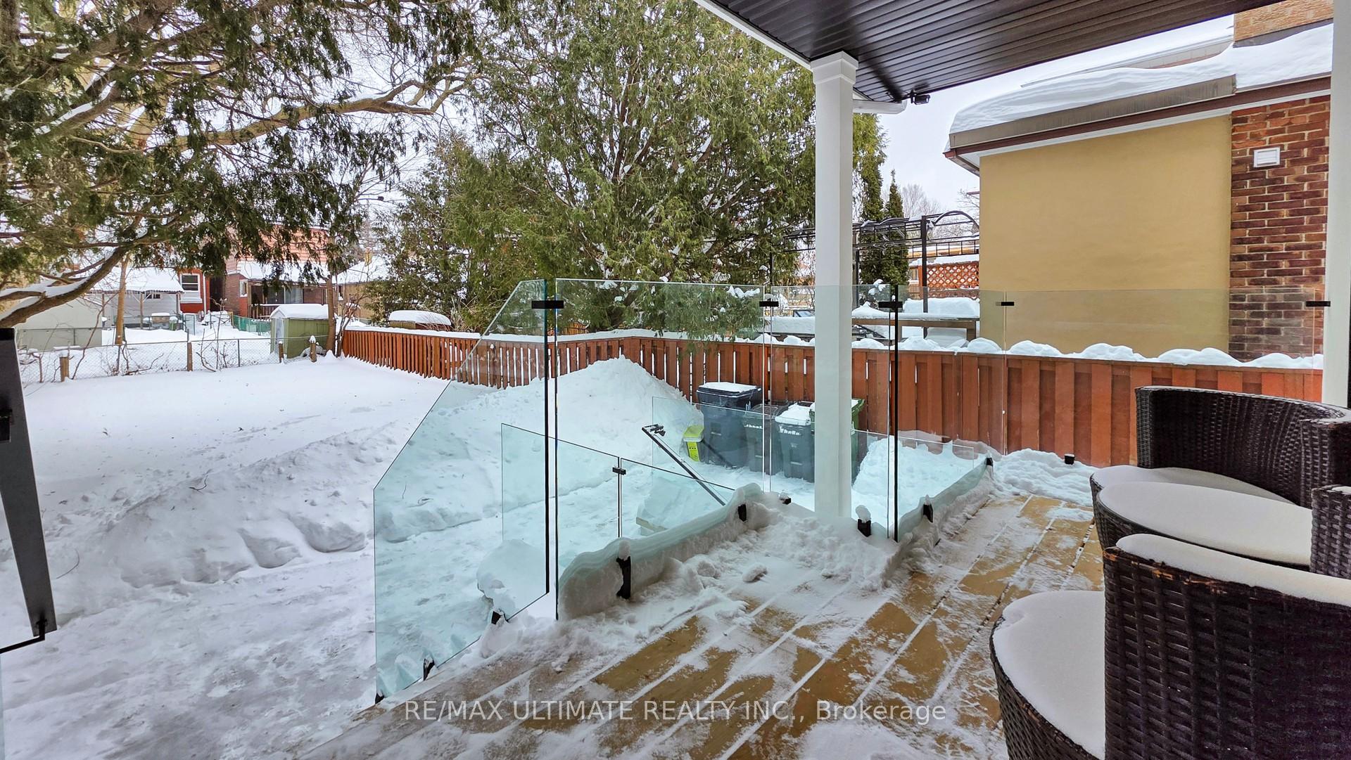 Photo 47 of 55 King Edward Avenue, Toronto, Woodbine-Lumsden — HOMEH
