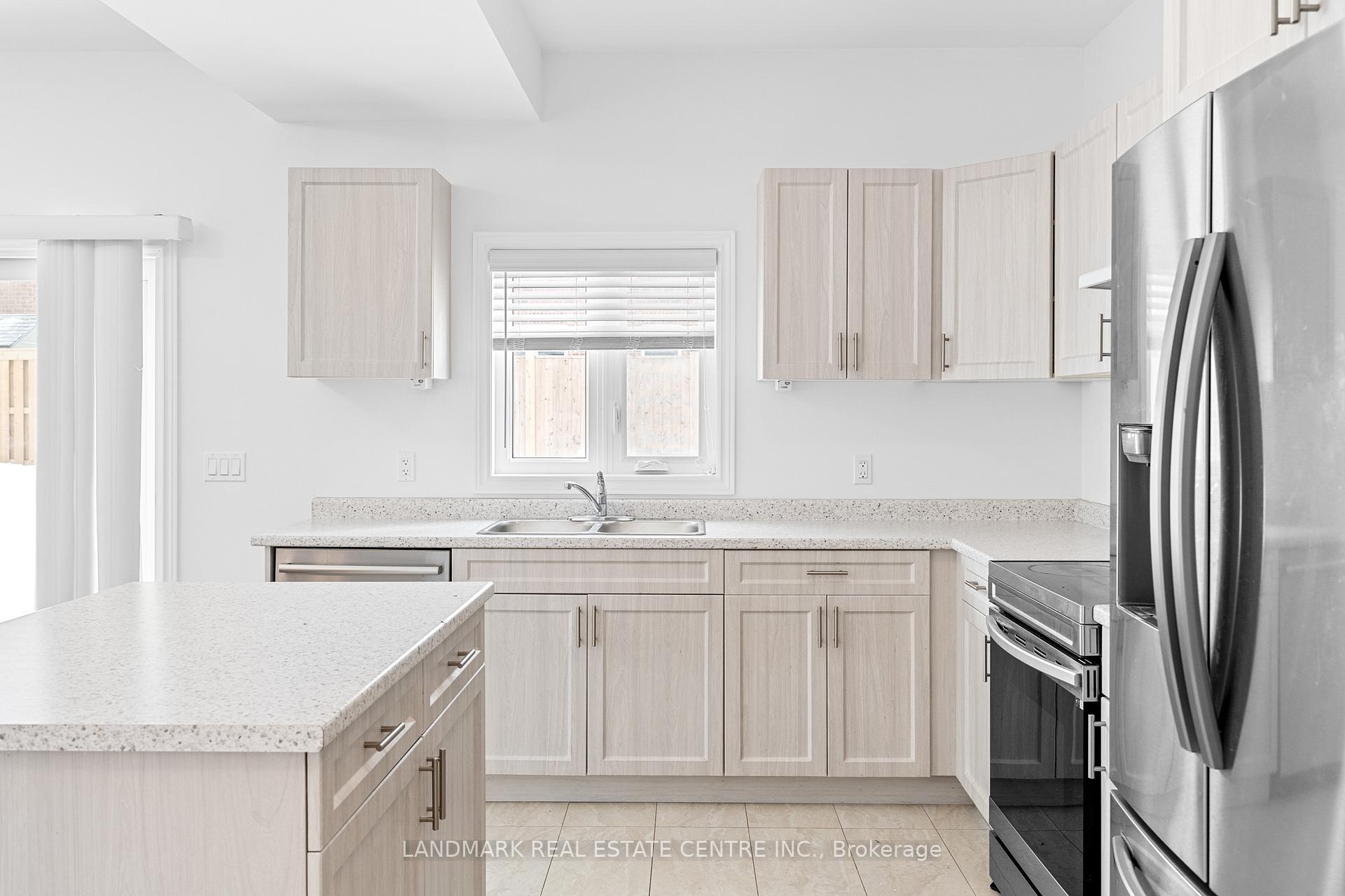Photo 11 of 41 Autumn Avenue, Thorold, Rolling Meadows — HOMEH