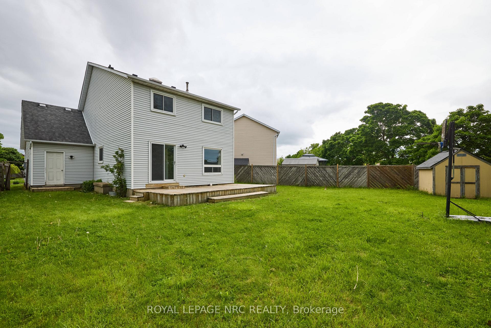 Photo 5 of 19 Rannie Court, Thorold, Confederation Heights — HOMEH