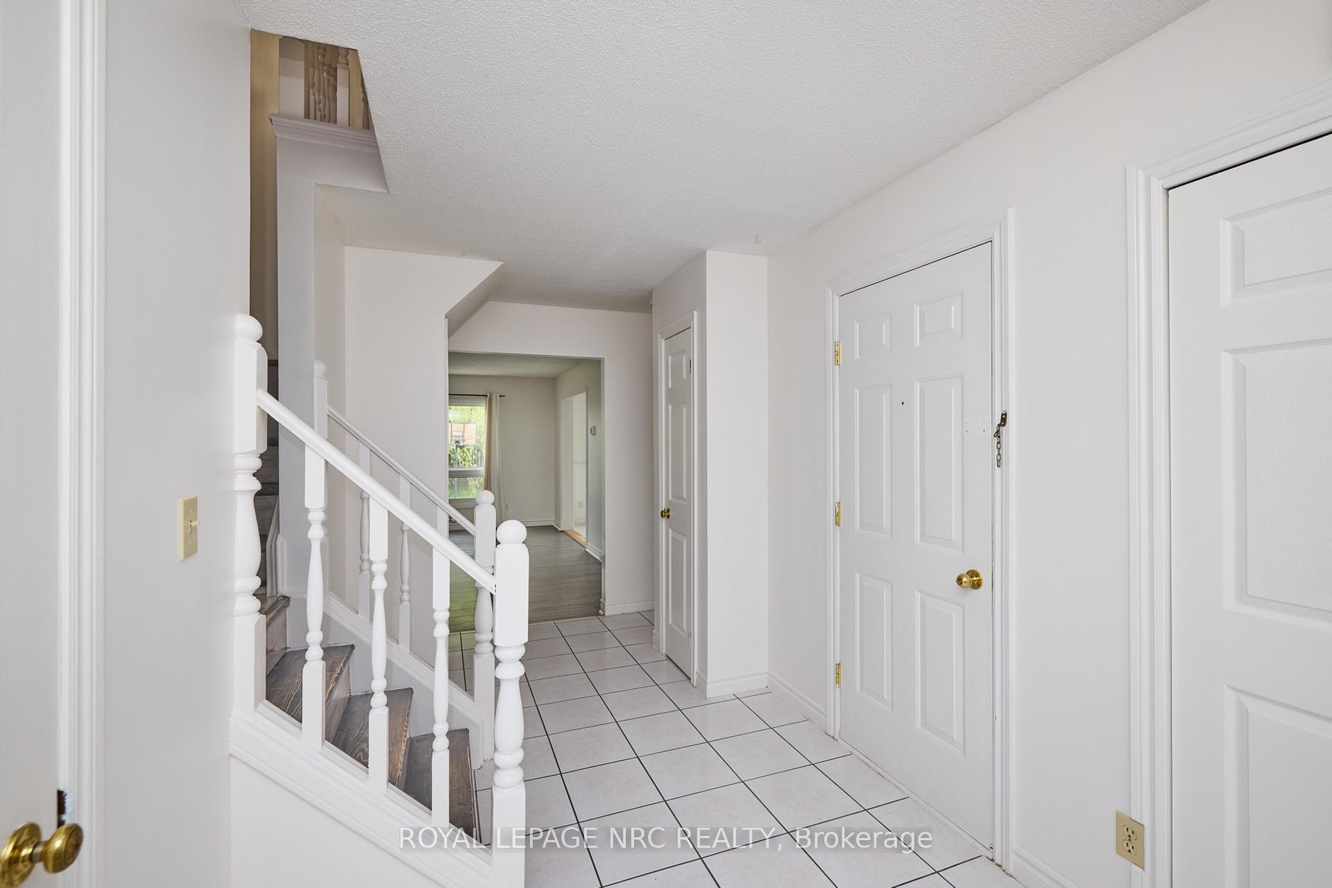 Photo 7 of 19 Rannie Court, Thorold, Confederation Heights — HOMEH